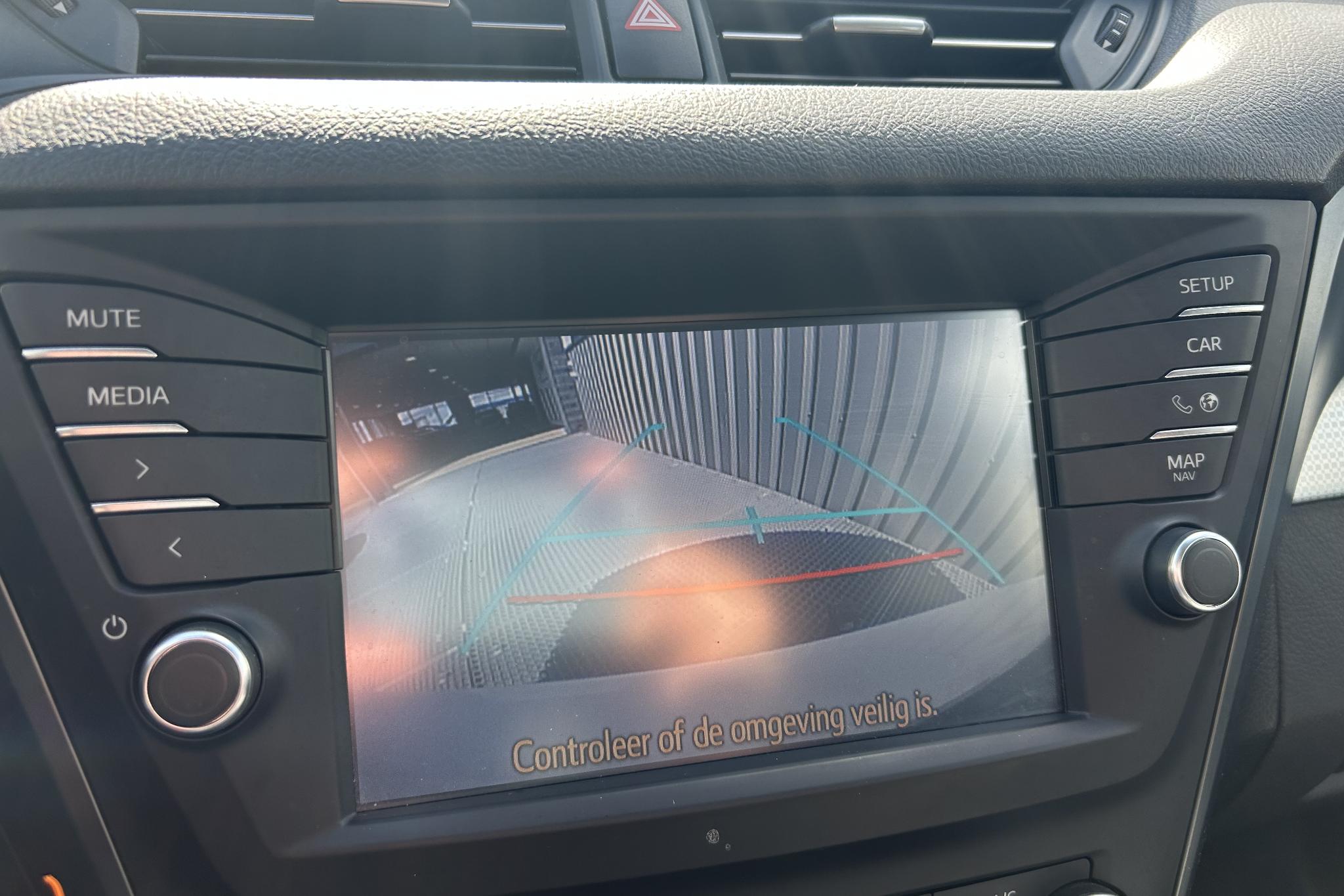 Foto van Toyota Avensis Touring Sports