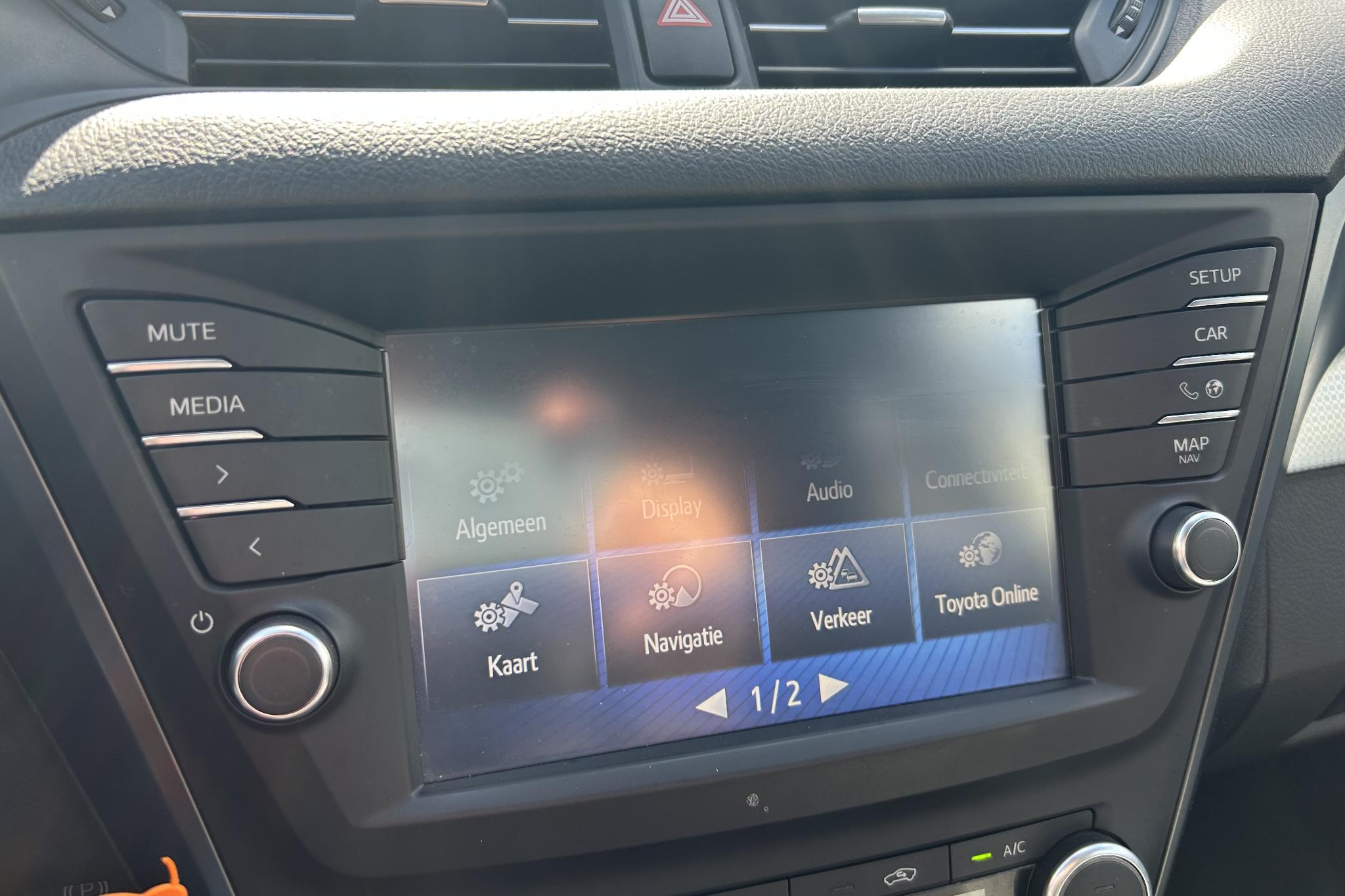 Foto van Toyota Avensis Touring Sports