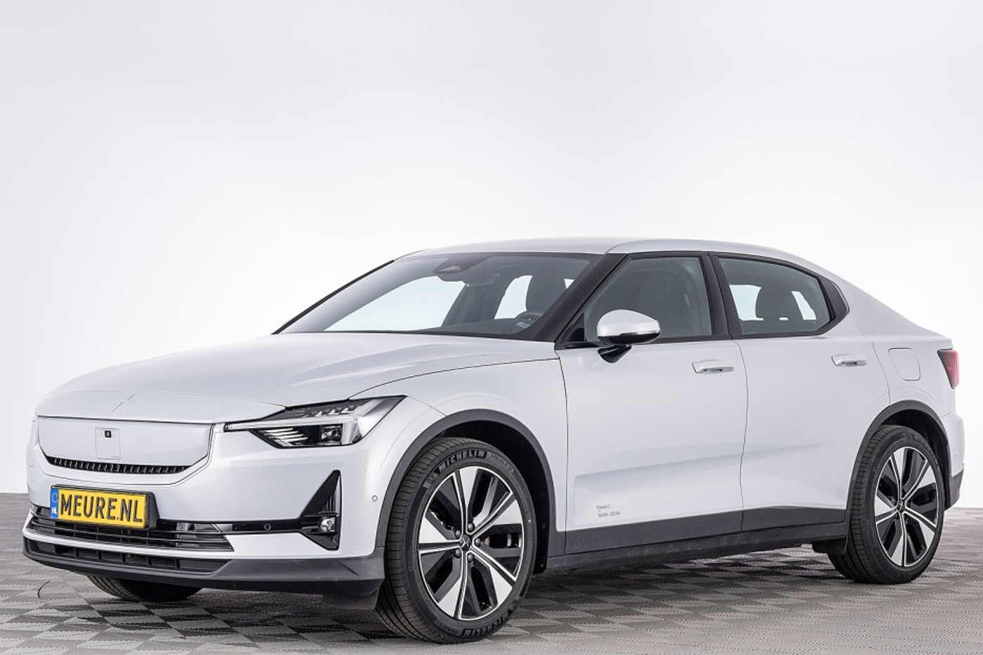Foto van Polestar 2