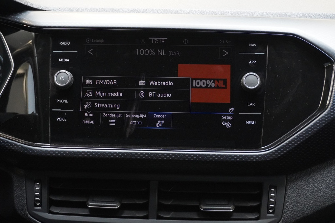Foto van Volkswagen T-cross