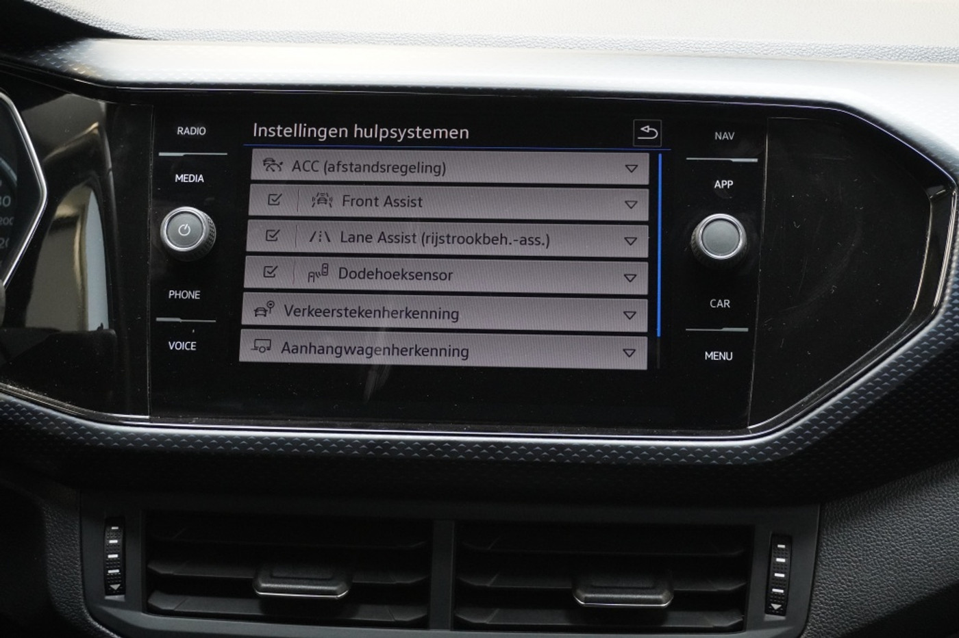 Foto van Volkswagen T-cross