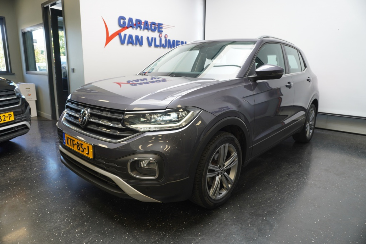 Volkswagen T-cross 1.0 TSI Style Camera/ACC/Navi/Carplay/17''velgen 2022 - voorkant