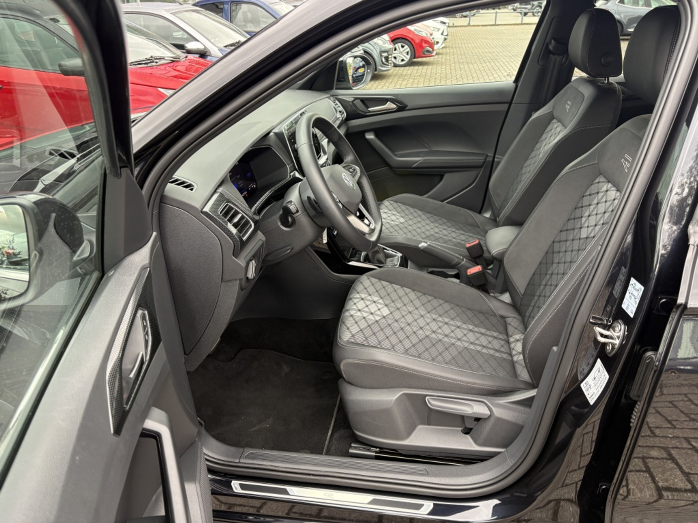 Foto van Volkswagen T-cross