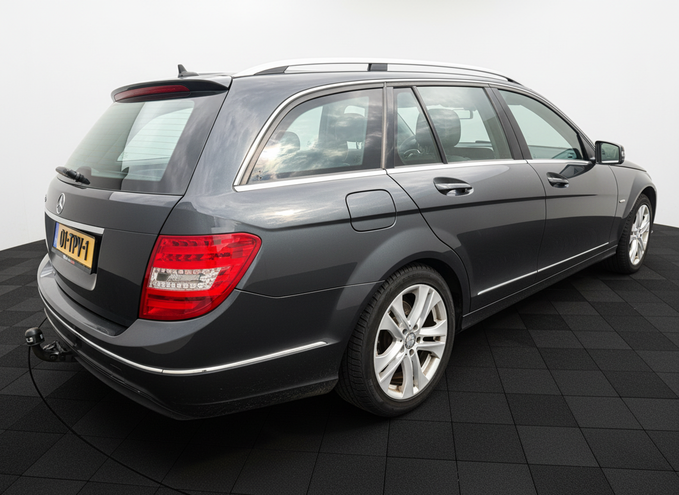 Foto van Mercedes-Benz C 200