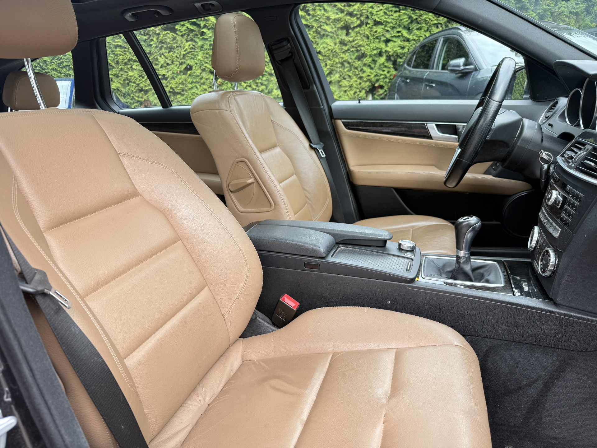 Foto van Mercedes-Benz C 200