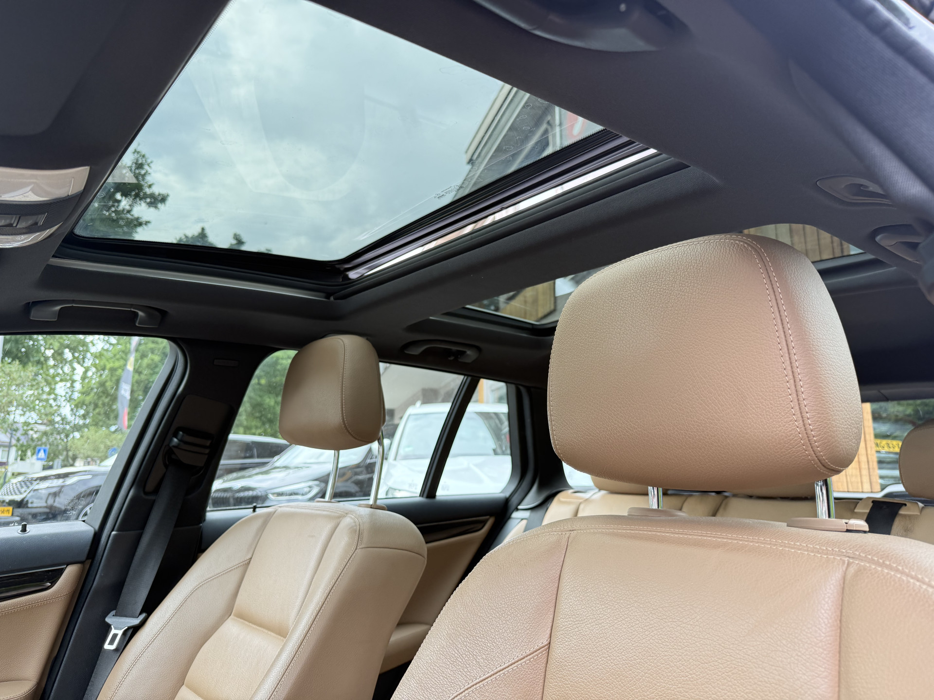 Foto van Mercedes-Benz C 200