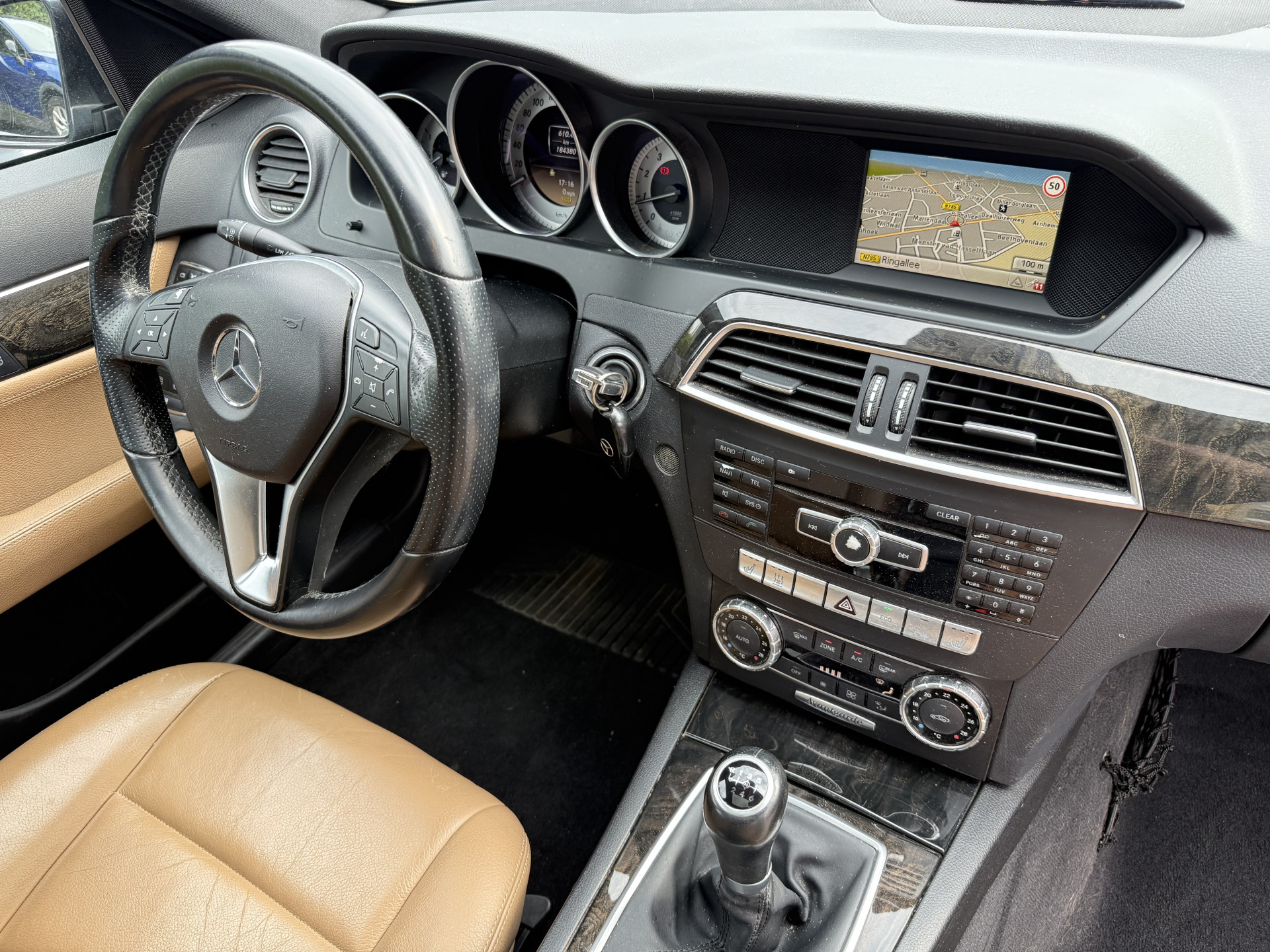 Foto van Mercedes-Benz C 200