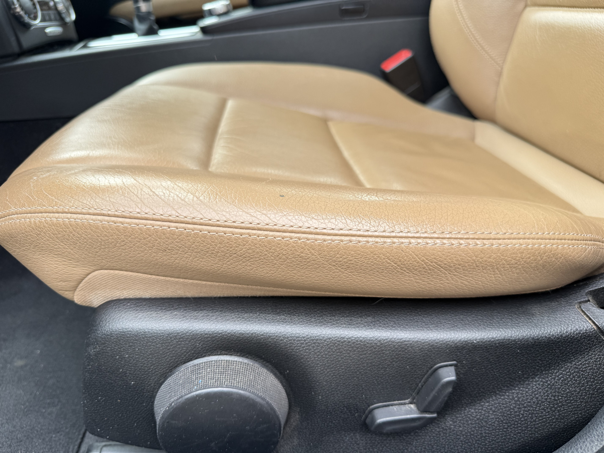 Foto van Mercedes-Benz C 200