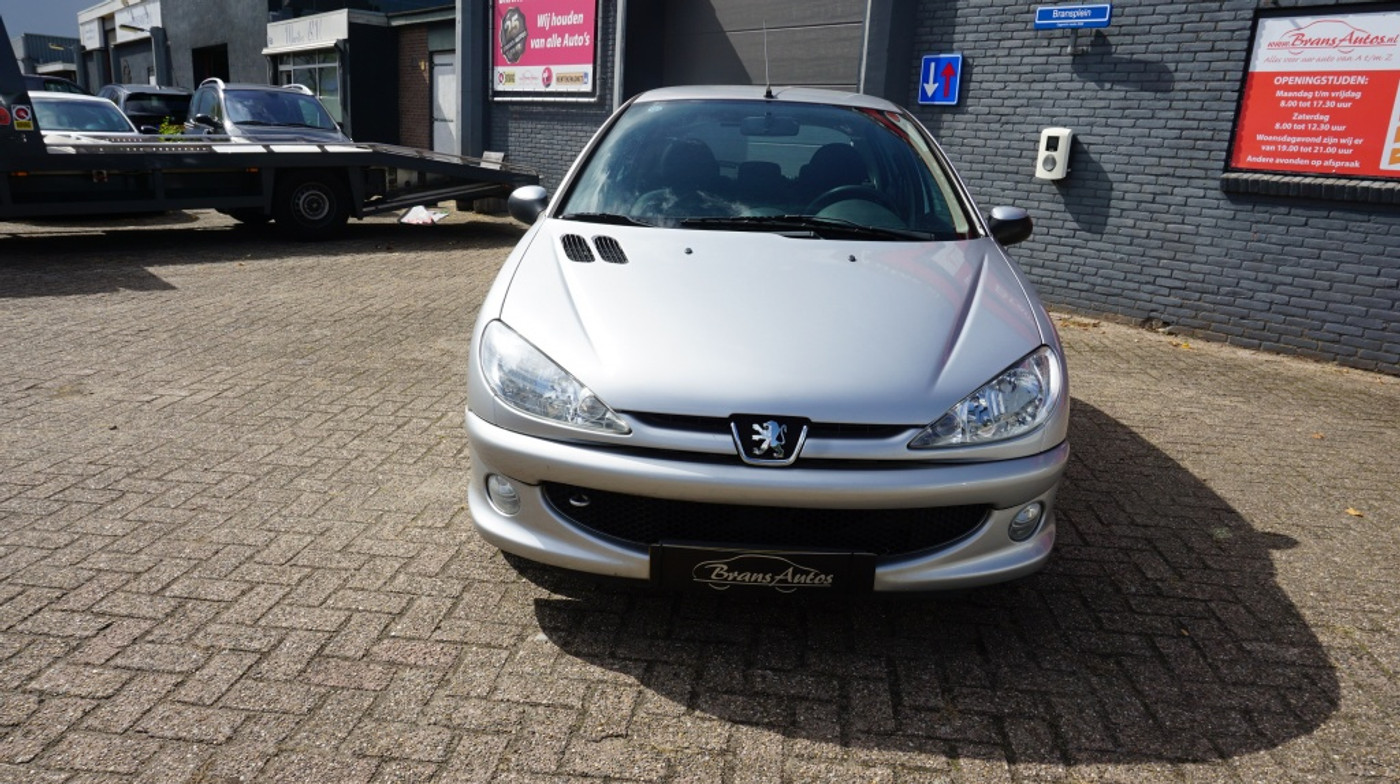 Foto van Peugeot 206