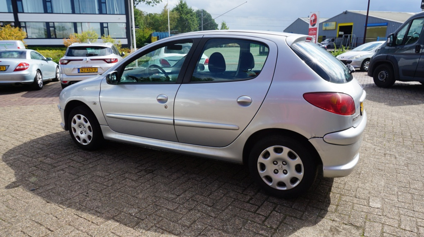 Foto van Peugeot 206
