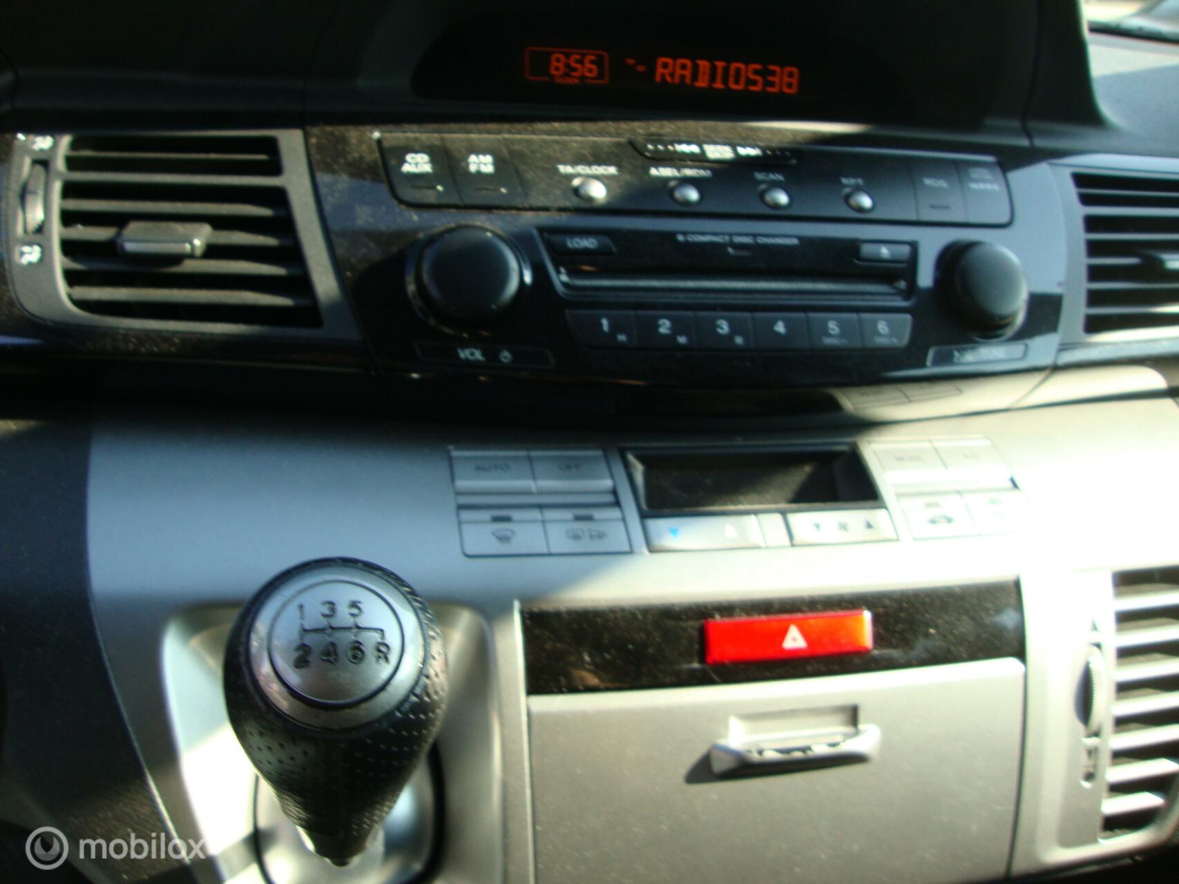 Foto van Honda Fr-v