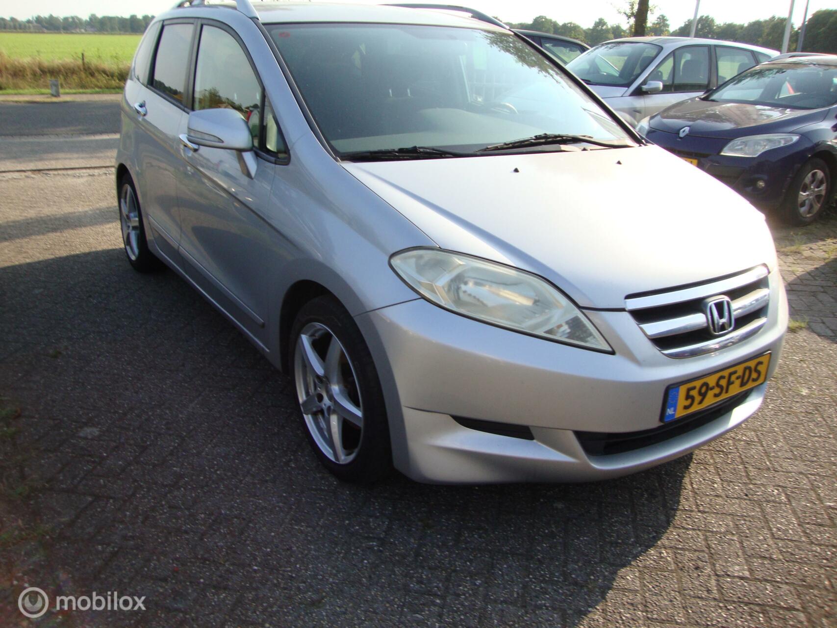 Foto van Honda Fr-v