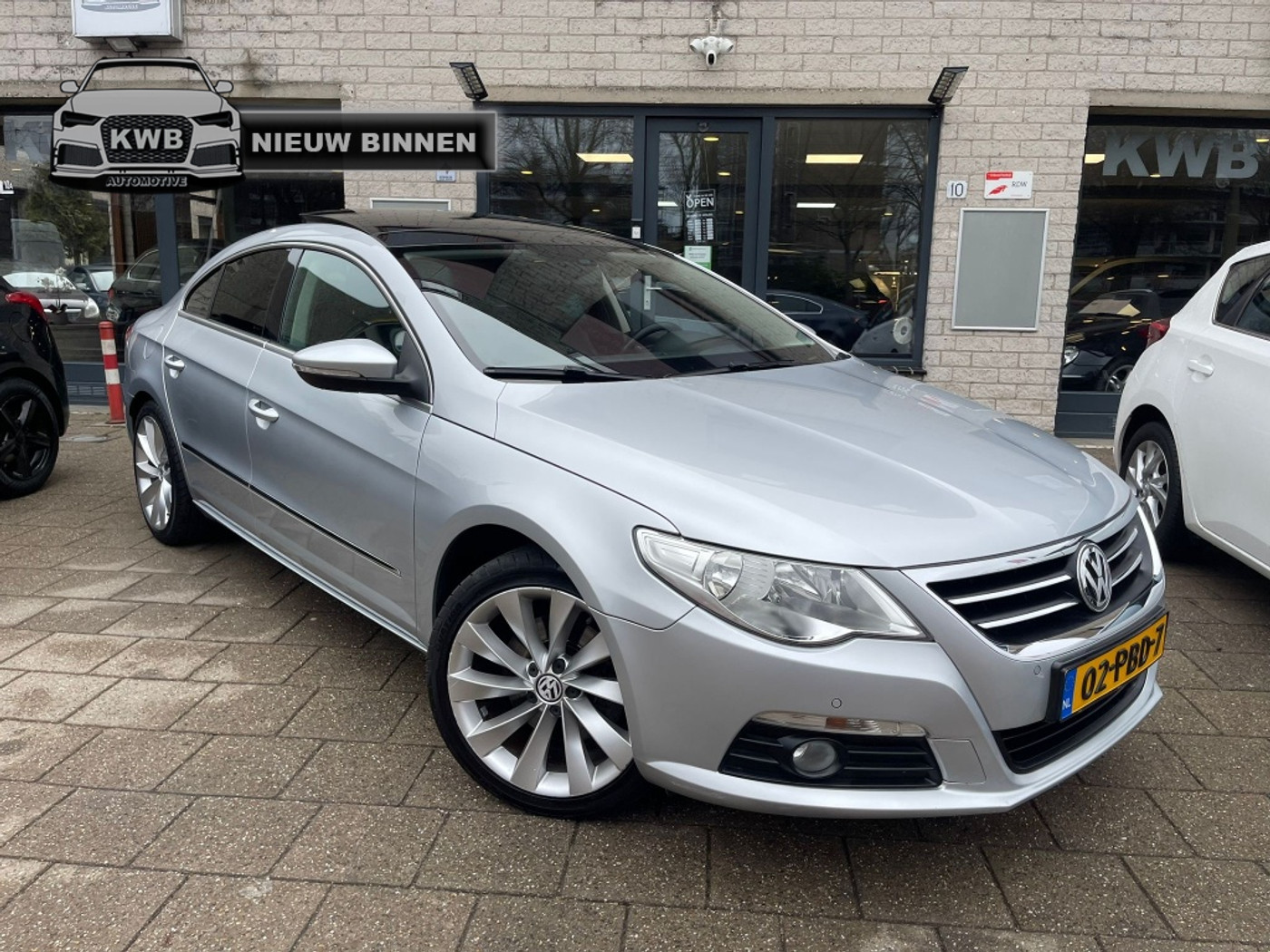 Volkswagen Passat CC 1.8 TSI Nieuwe motor 0km Panoramadak NAP 2011 - voorkant