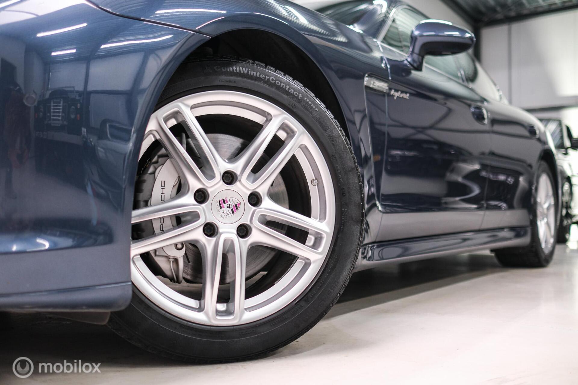 Foto van Porsche Panamera S Hybrid
