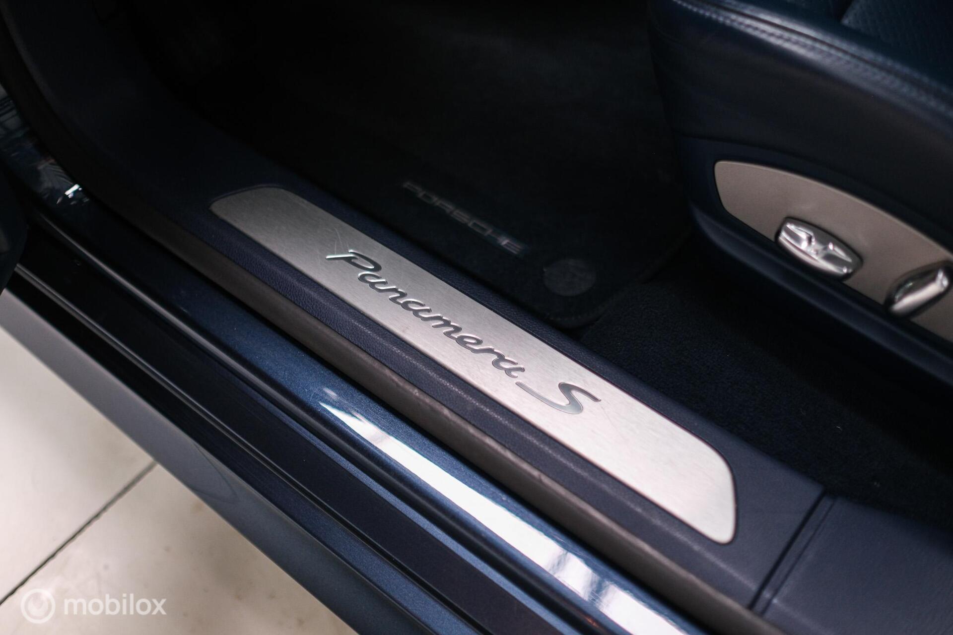 Foto van Porsche Panamera S Hybrid