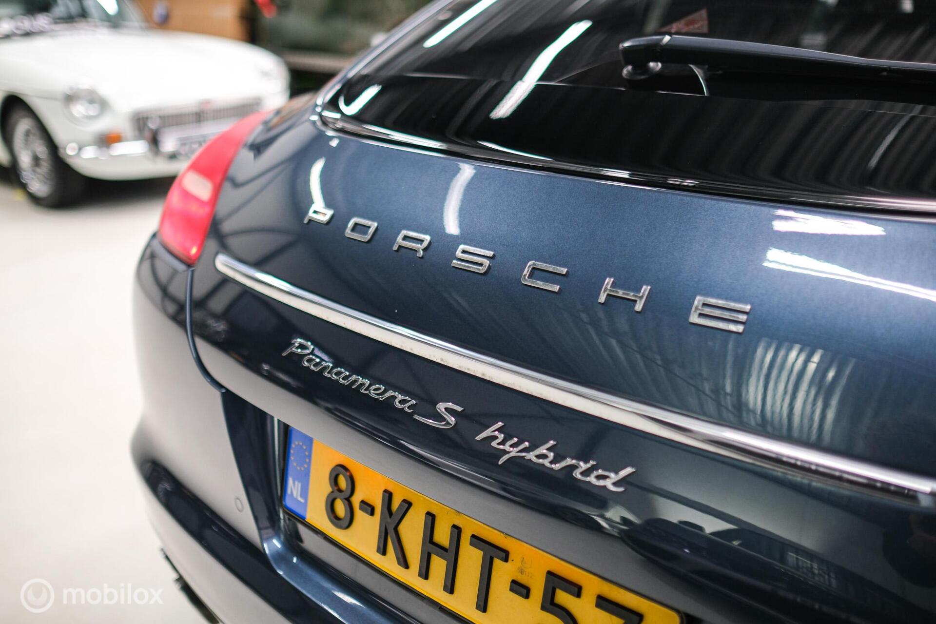 Foto van Porsche Panamera S Hybrid