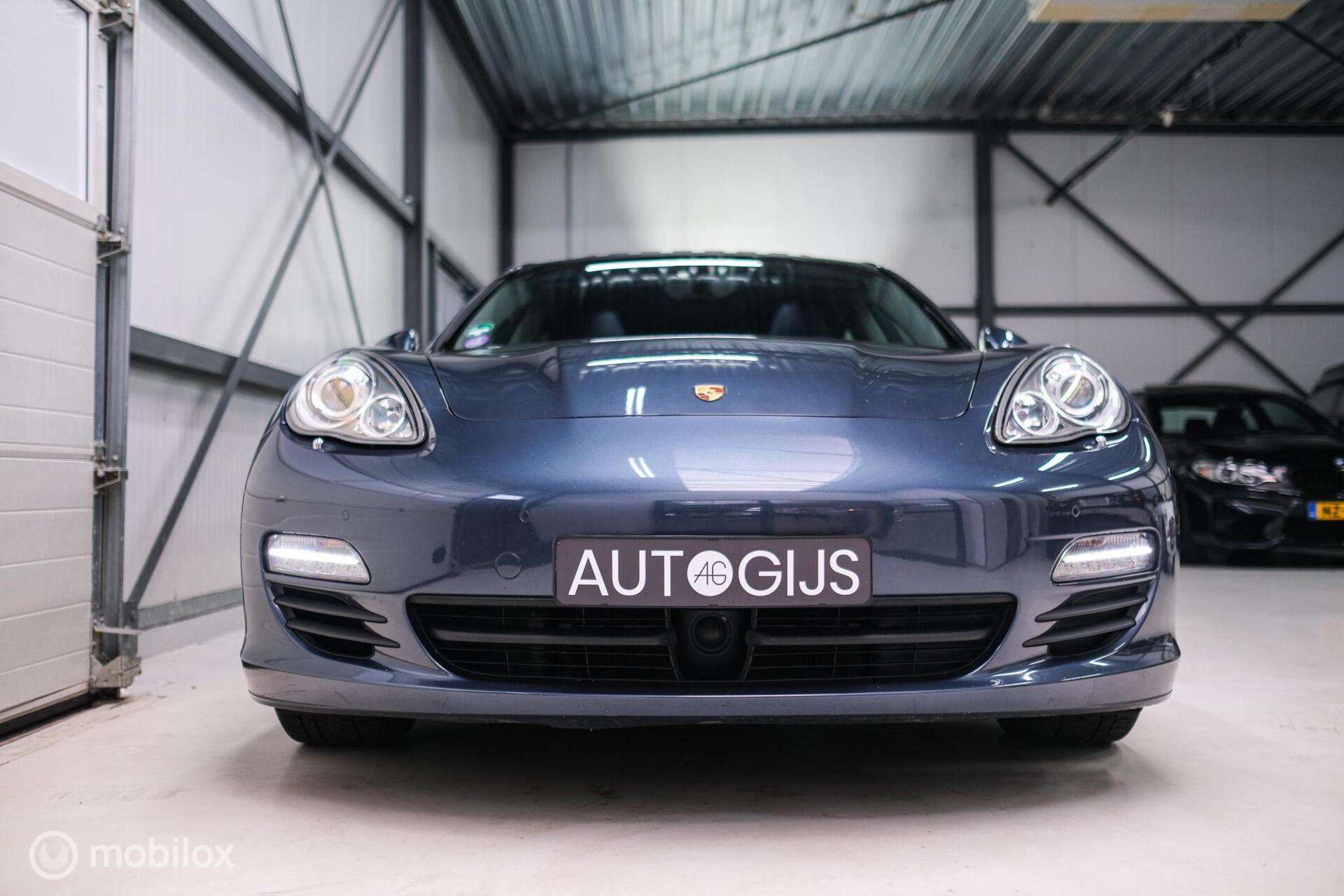 Foto van Porsche Panamera S Hybrid