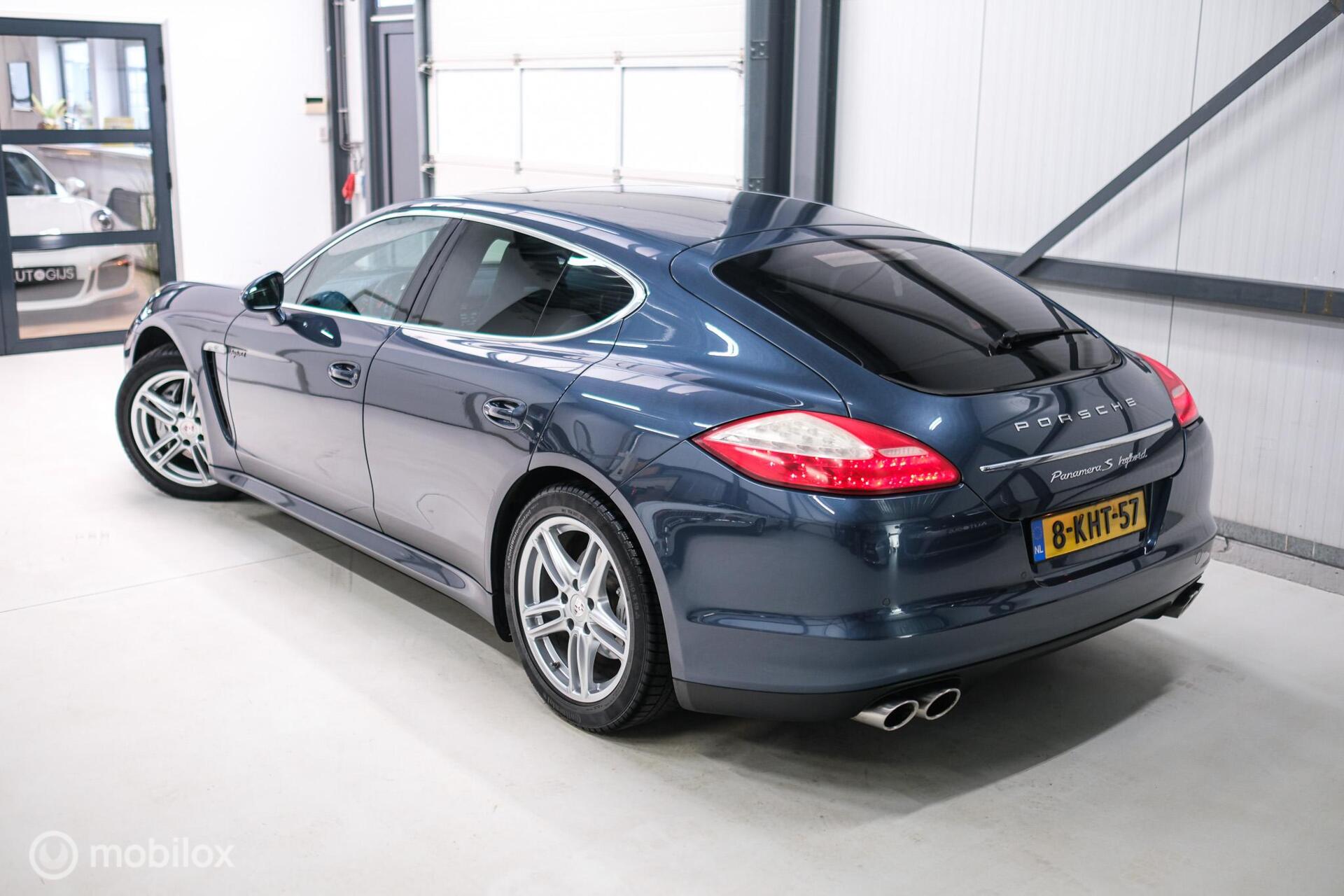 Foto van Porsche Panamera S Hybrid