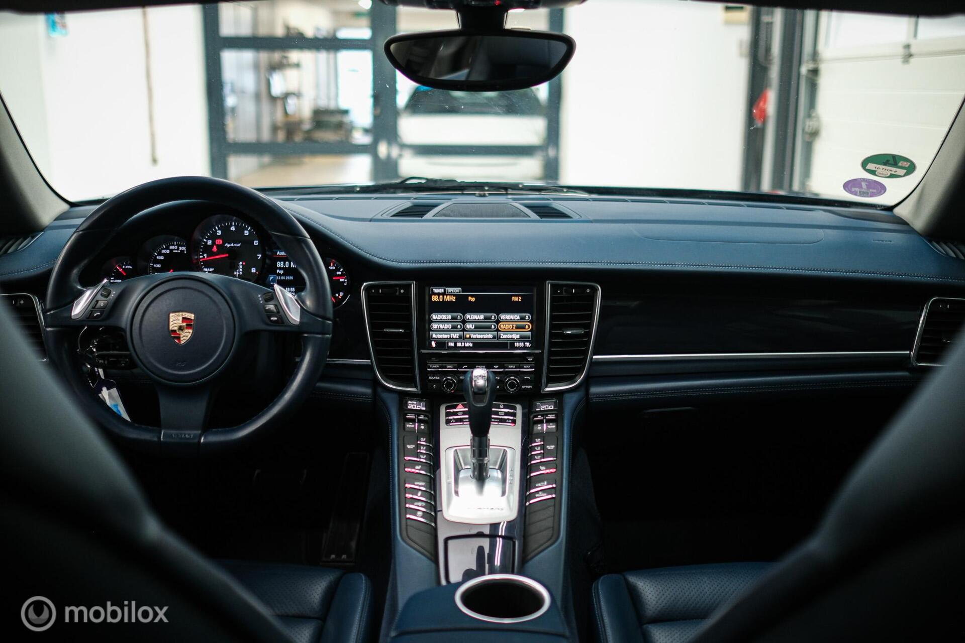 Foto van Porsche Panamera S Hybrid