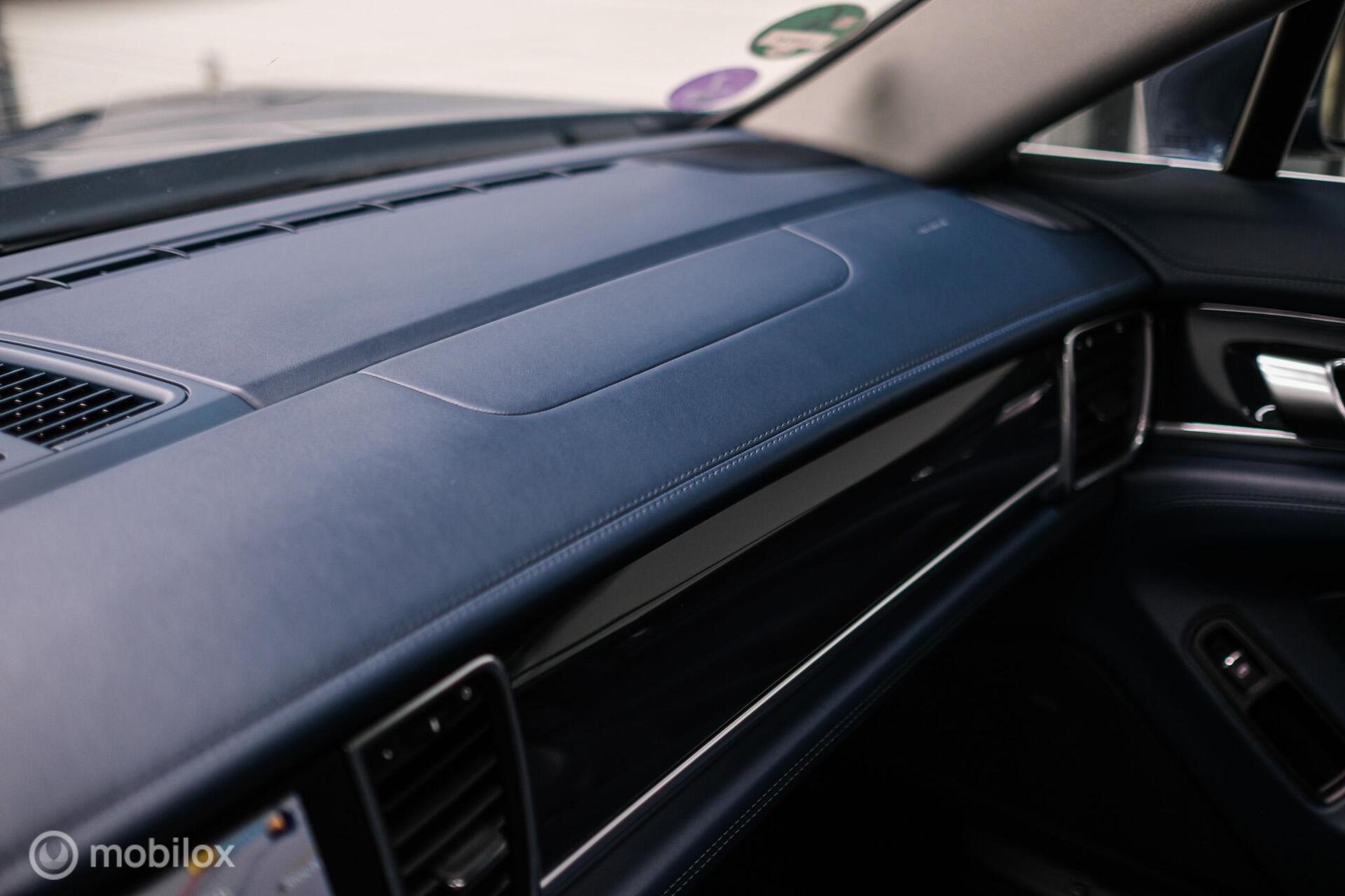Foto van Porsche Panamera S Hybrid