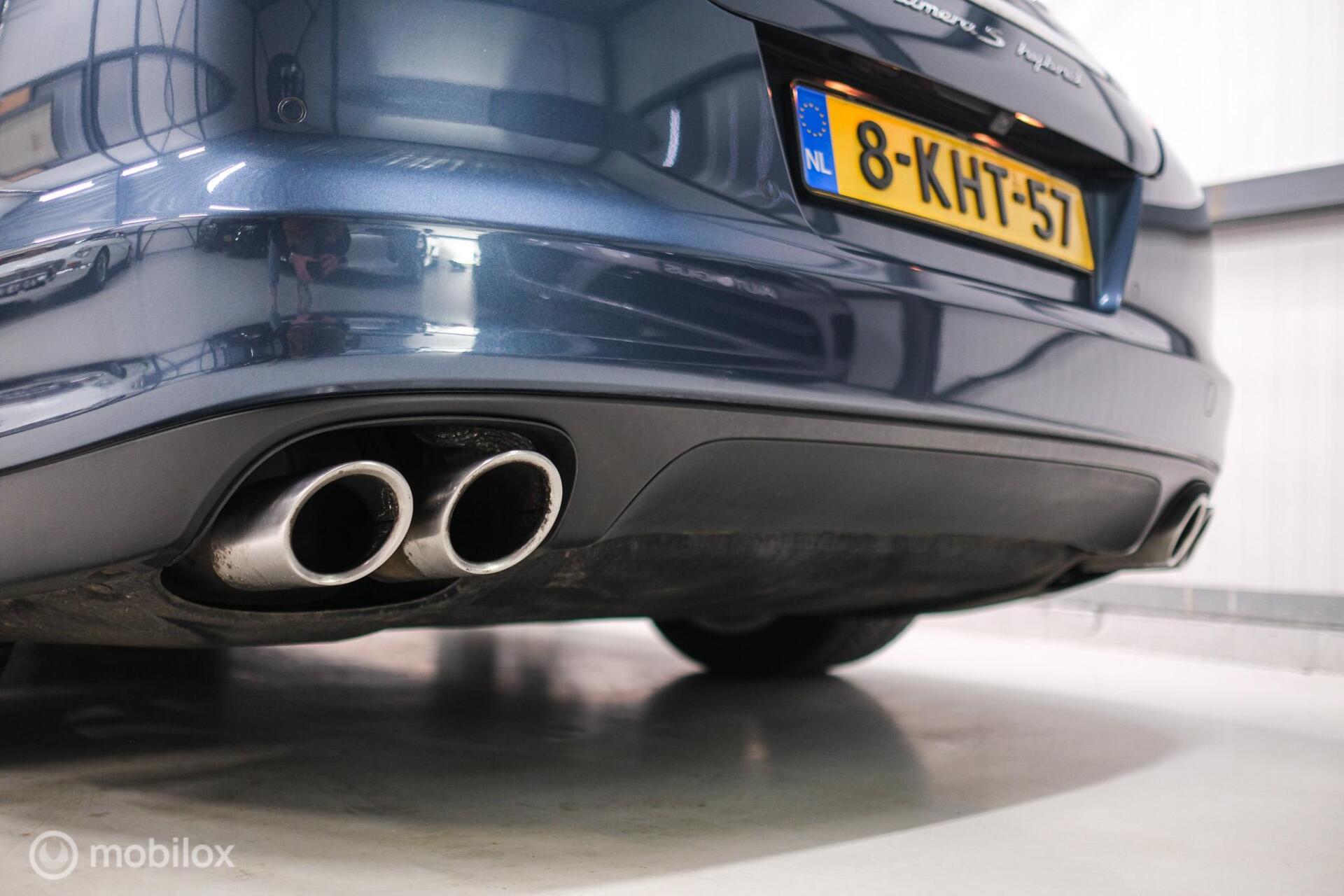 Foto van Porsche Panamera S Hybrid