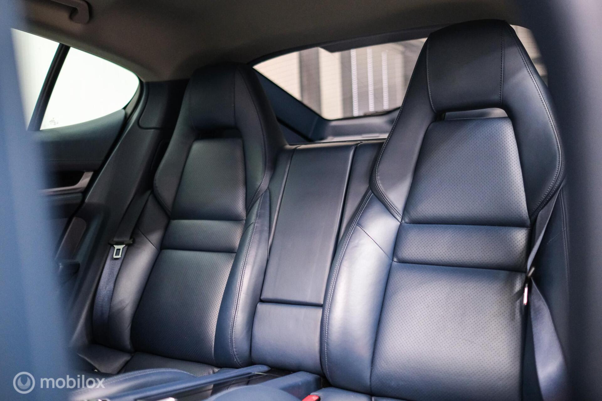 Foto van Porsche Panamera S Hybrid