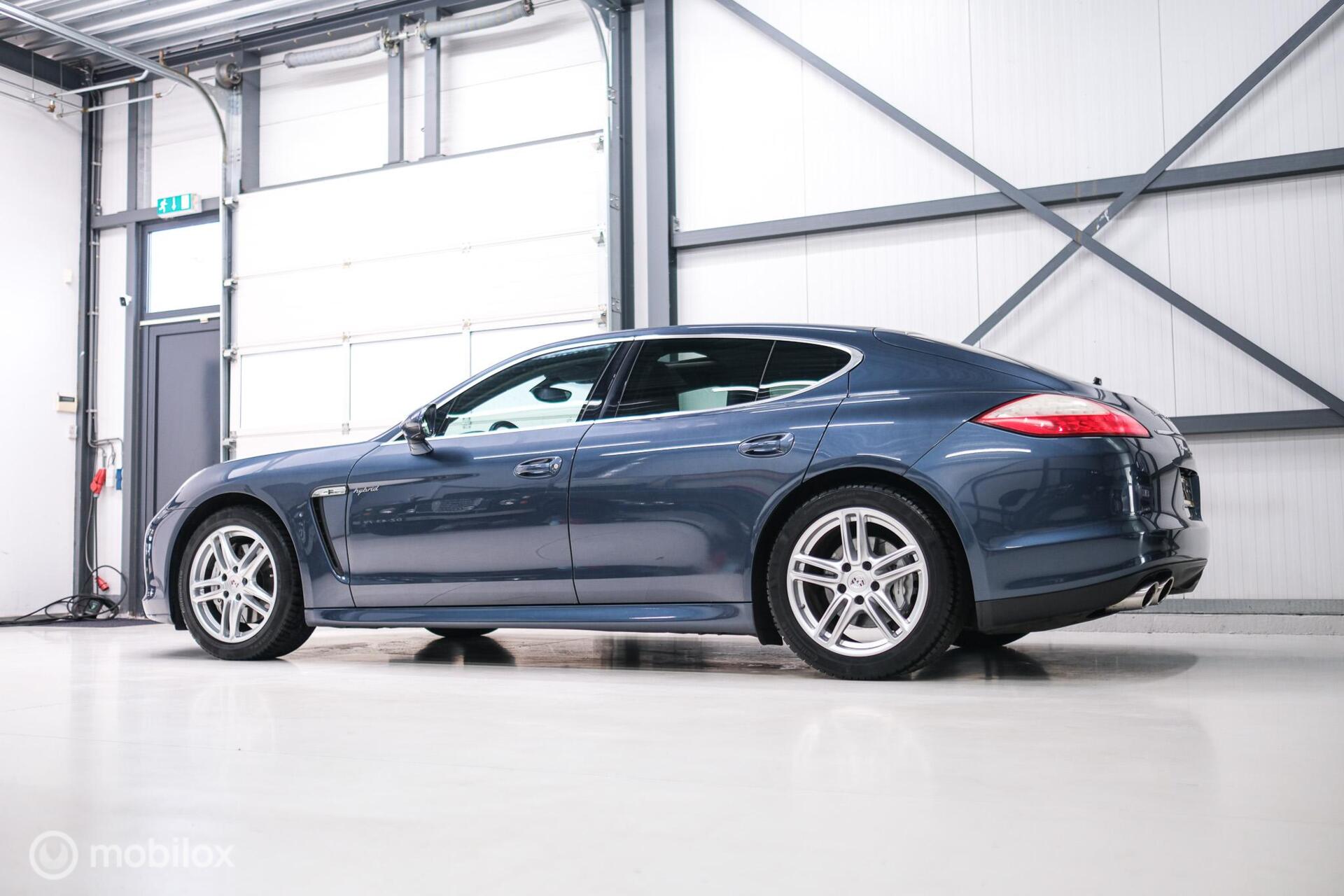 Foto van Porsche Panamera S Hybrid