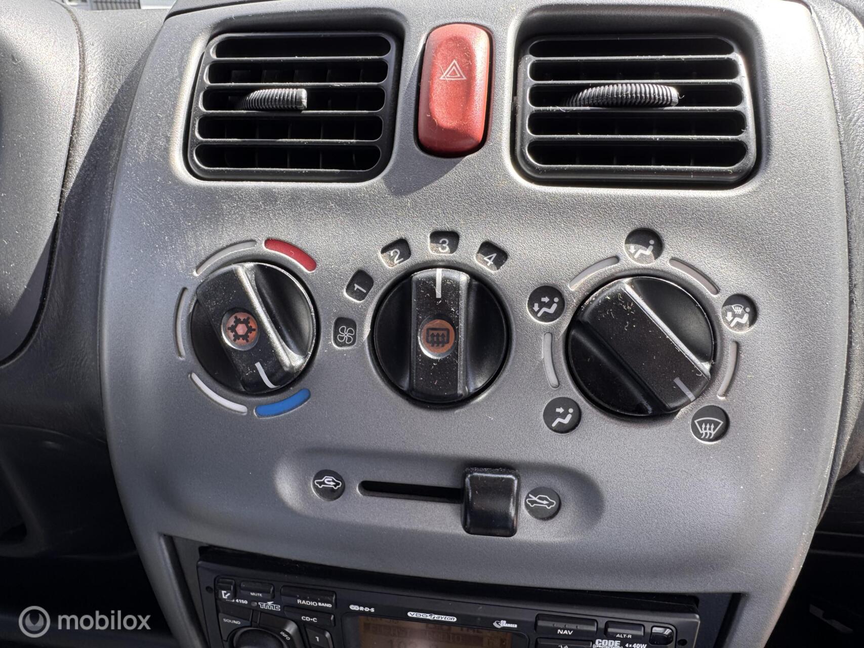 Foto van Opel Agila