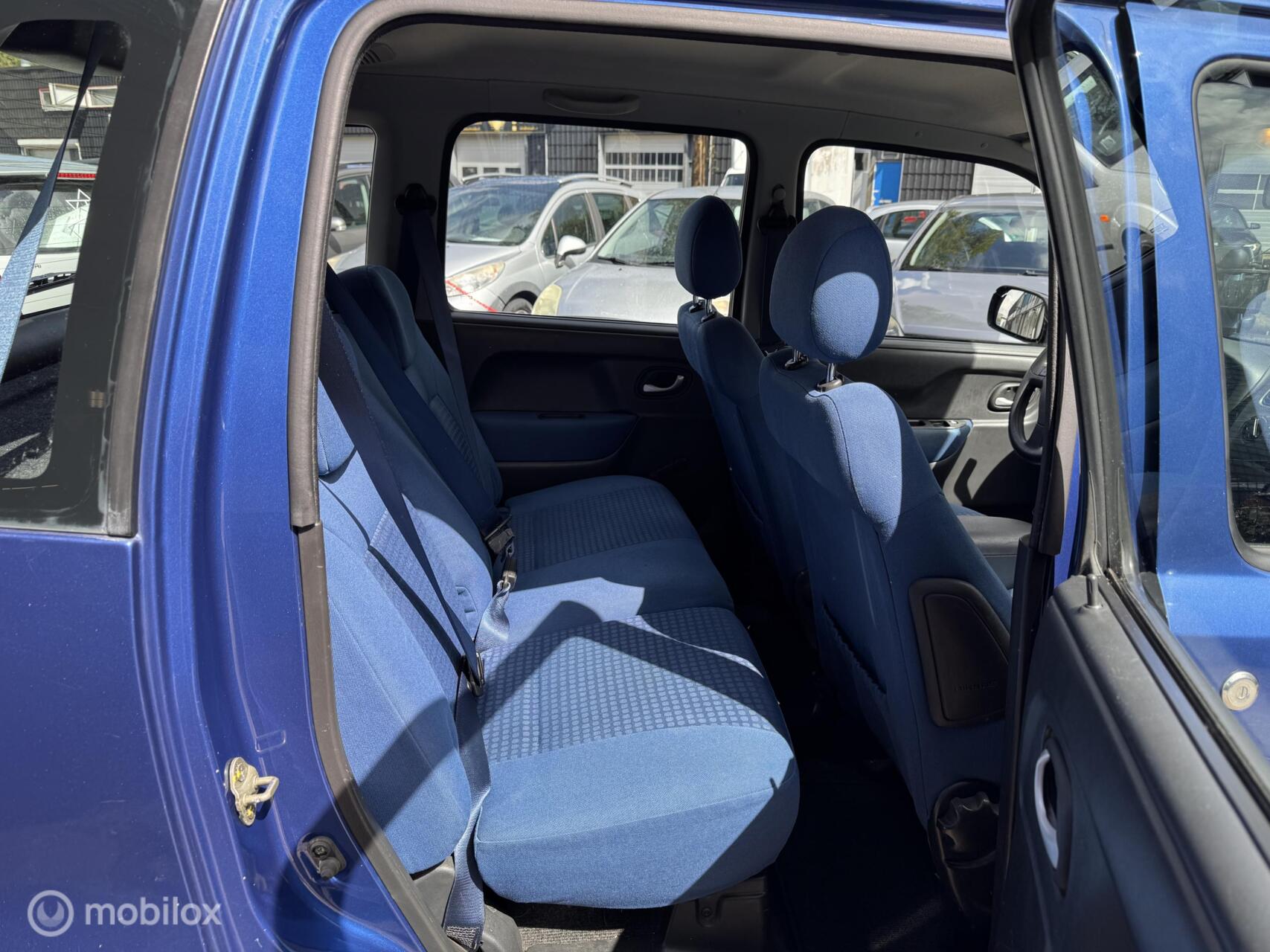 Foto van Opel Agila