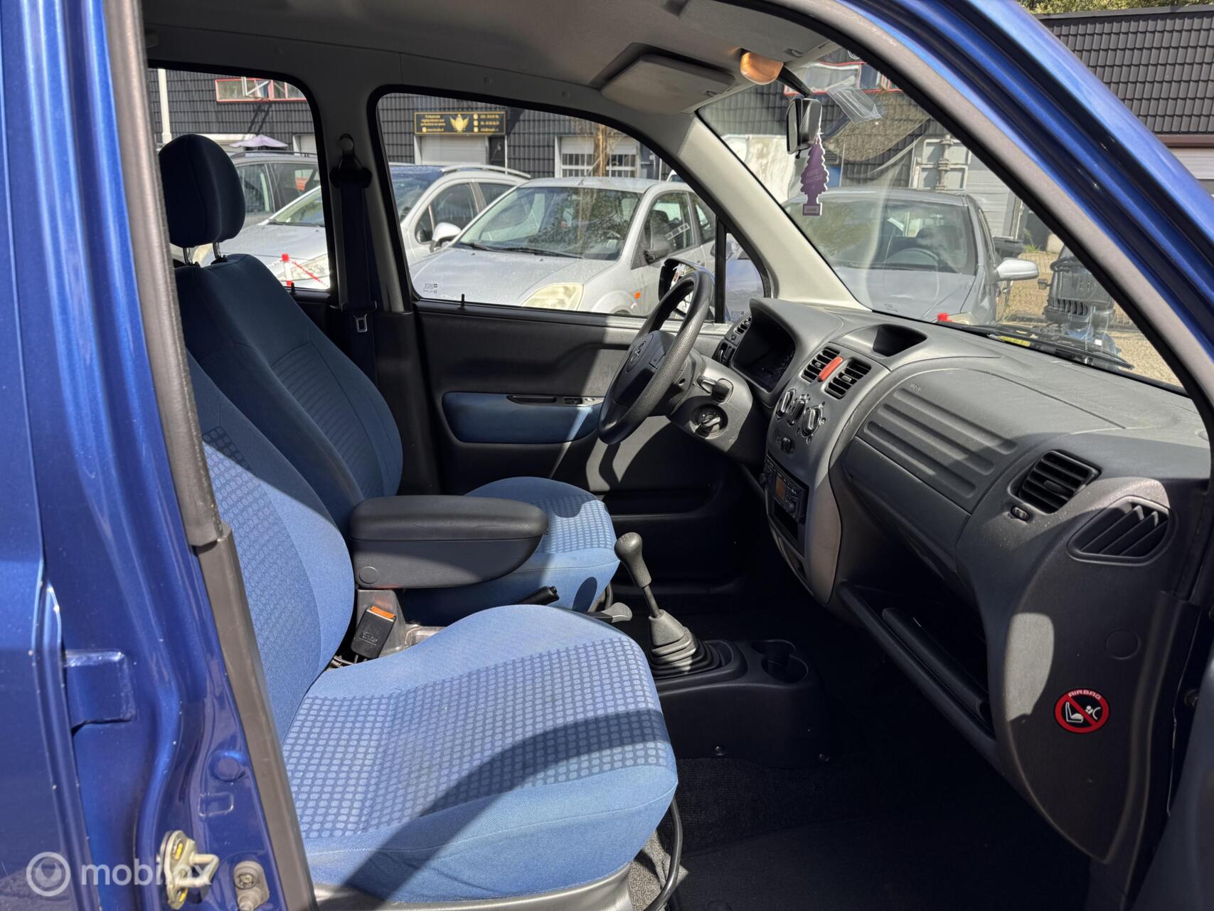 Foto van Opel Agila