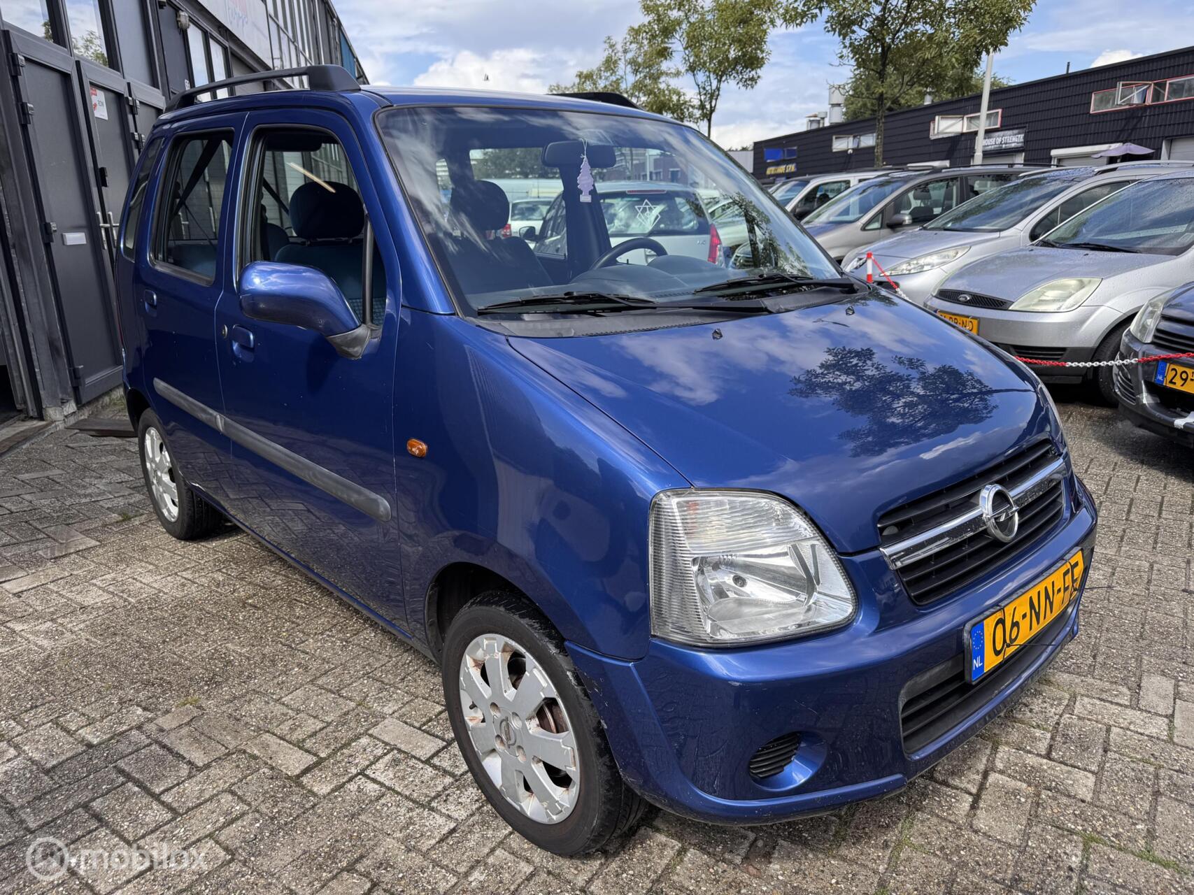 Foto van Opel Agila