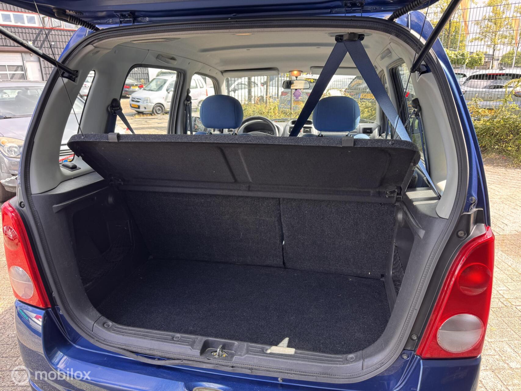 Foto van Opel Agila