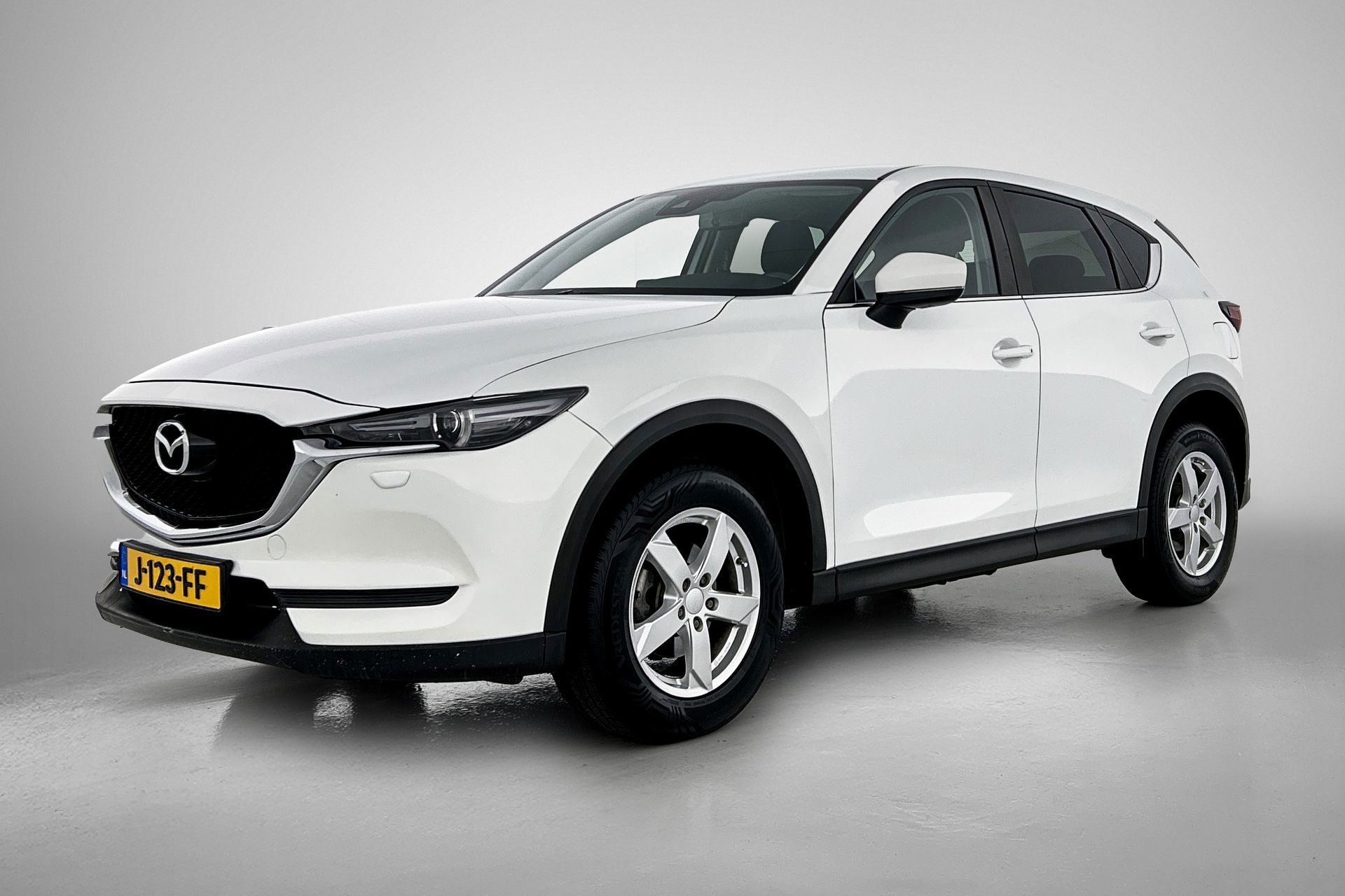 Mazda Cx-5 2.0 SkyActiv-G 165 TS EXPORT PRICE!/ LEES TEKST (Navi, Trekhaak, Climate Con, Cruise Con, Etc) 2018 - voorkant