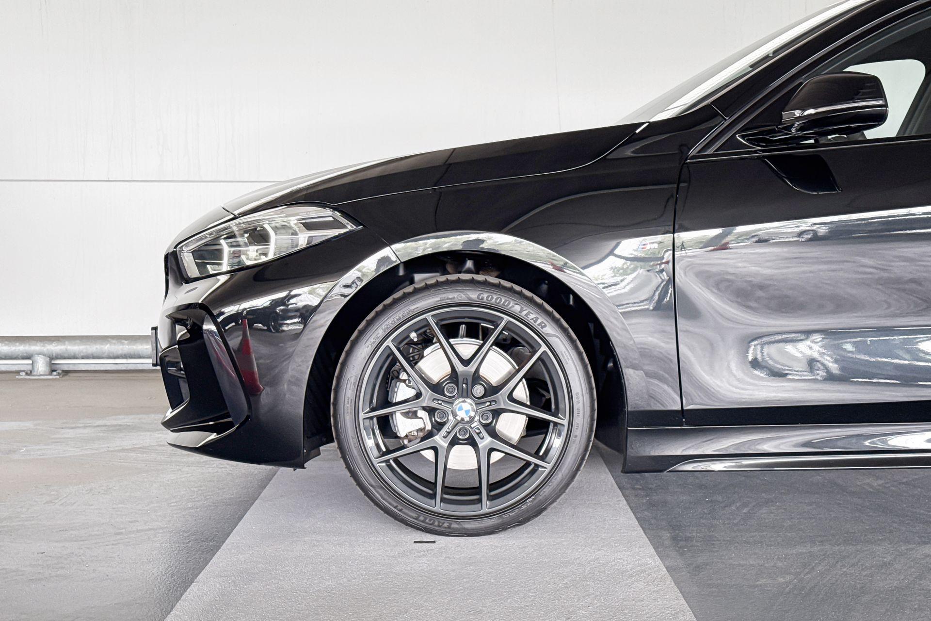 Foto van BMW 118i