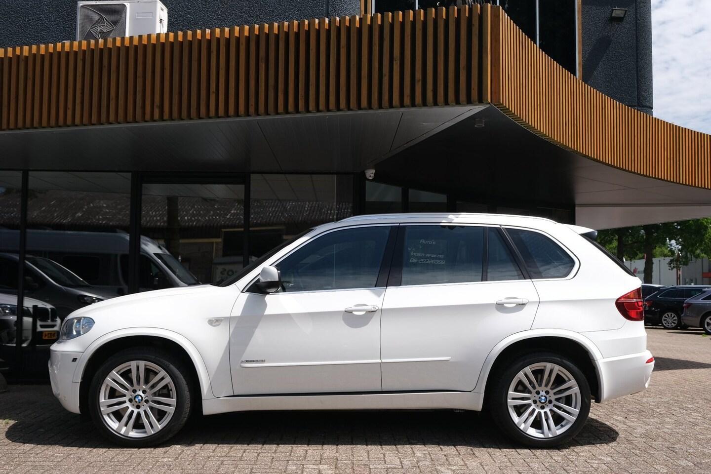 Foto van BMW X5 Xdrive50i