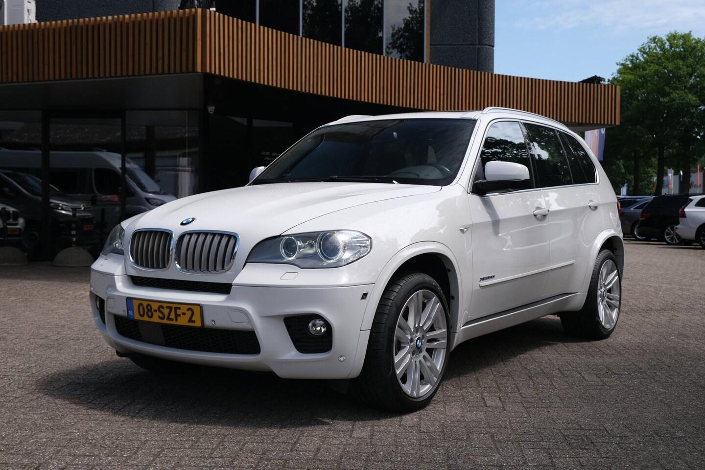 Foto van BMW X5 Xdrive50i
