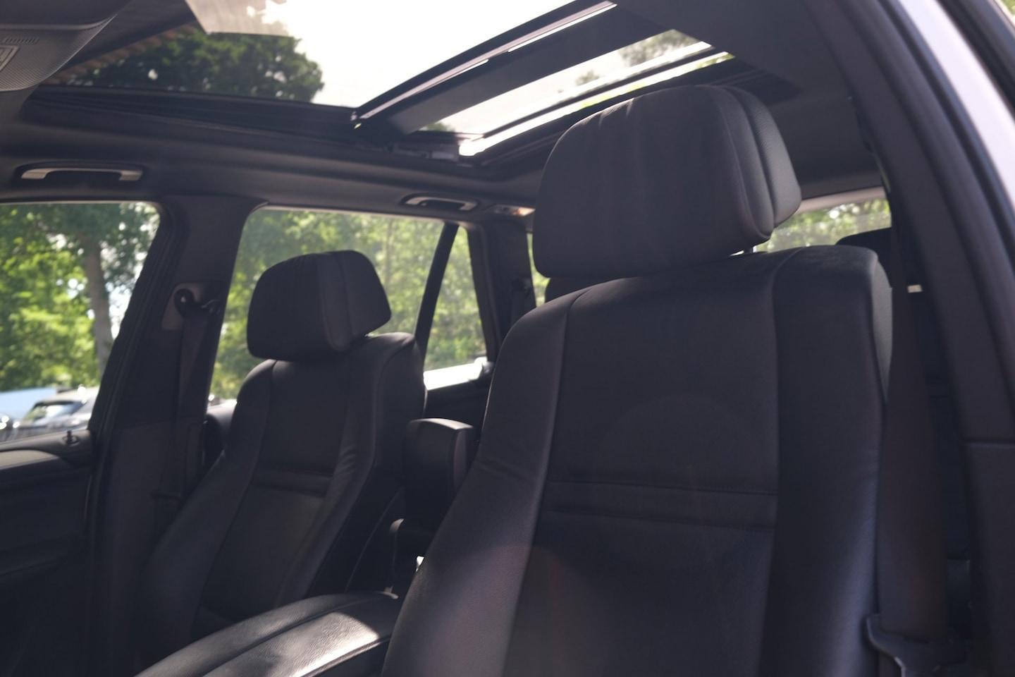 Foto van BMW X5 Xdrive50i