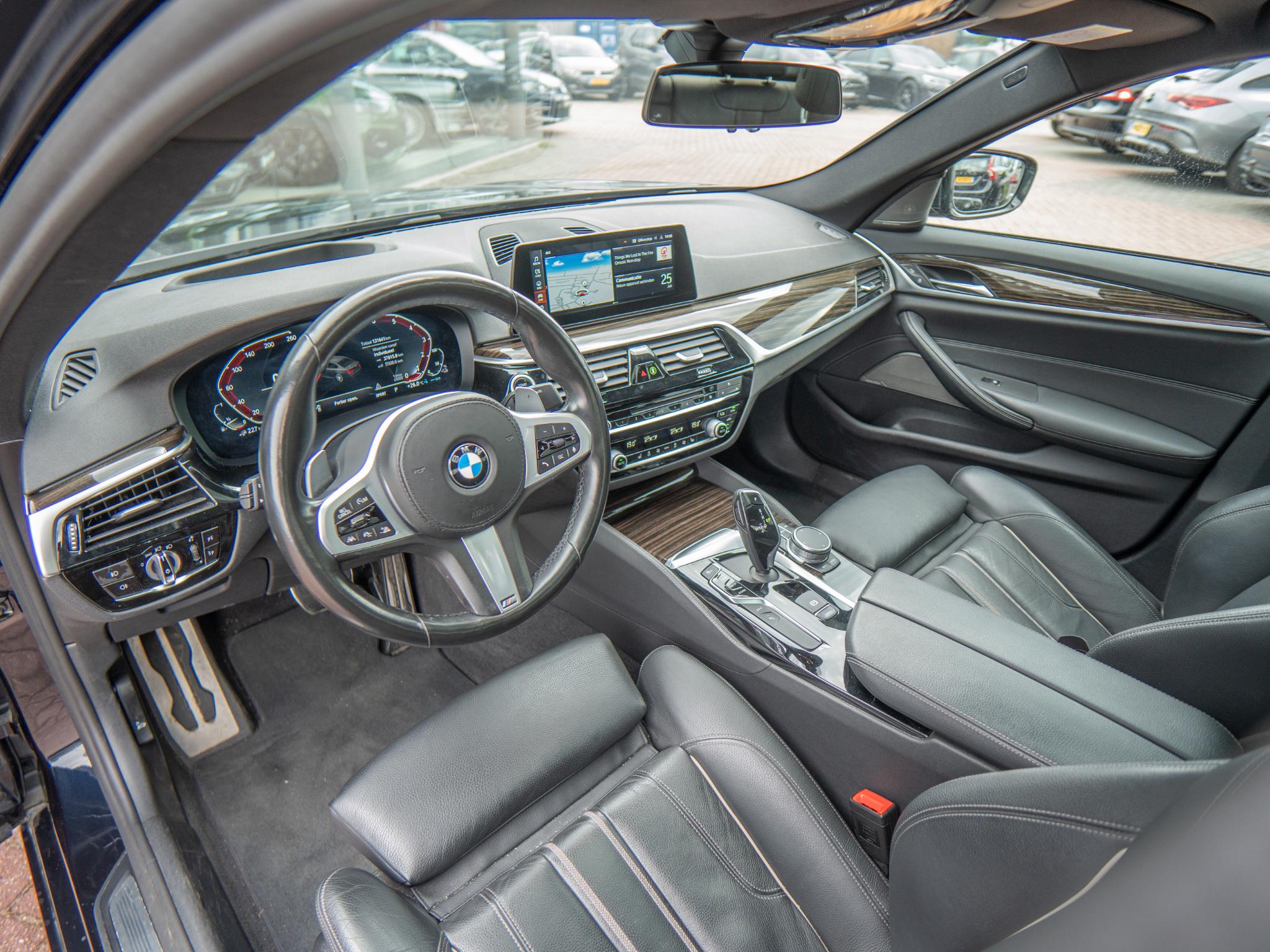 Foto van BMW 530e xDrive Iperformance