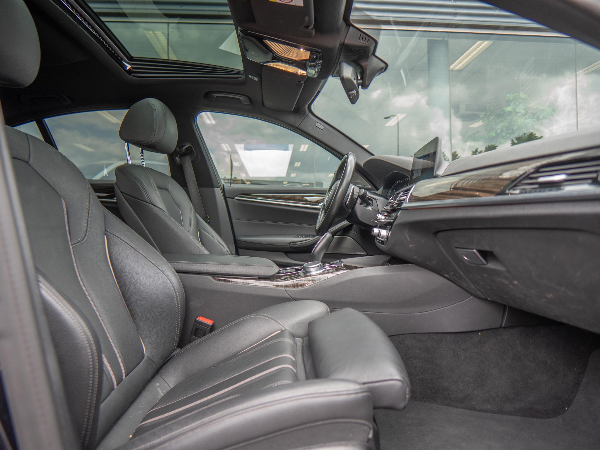 Foto van BMW 530e xDrive Iperformance