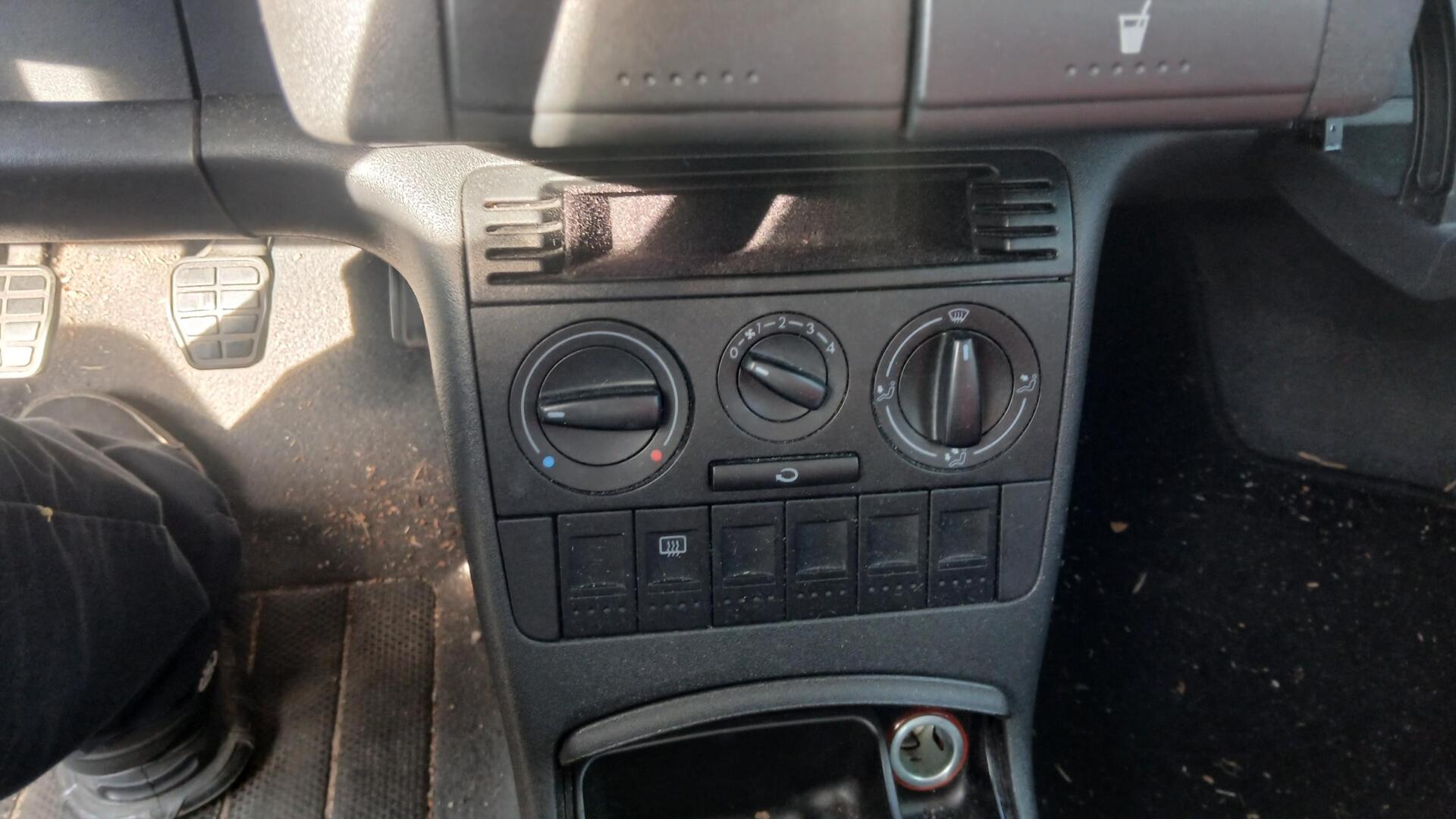Foto van Volkswagen Lupo