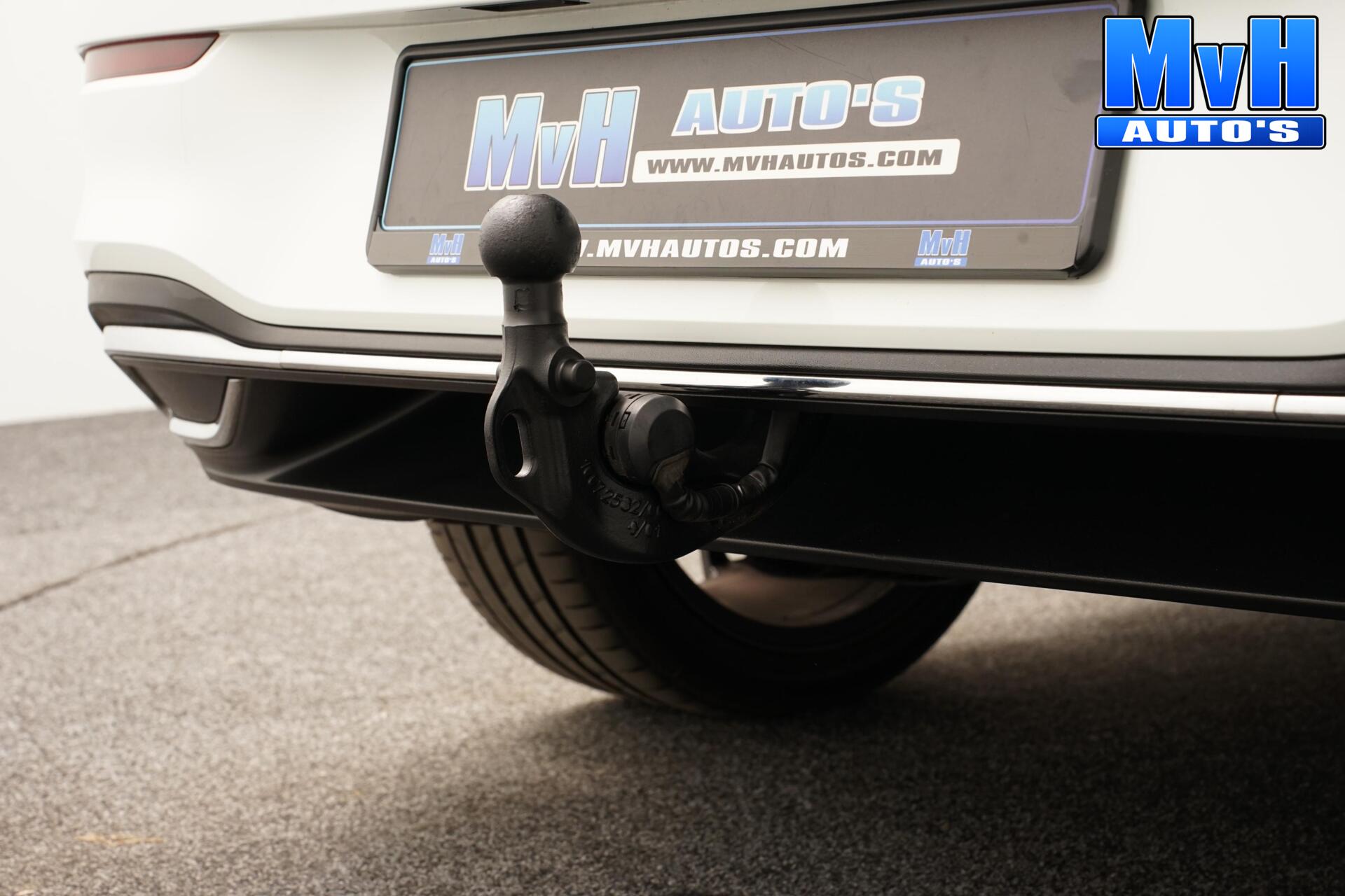 Foto van Volkswagen Golf GTE
