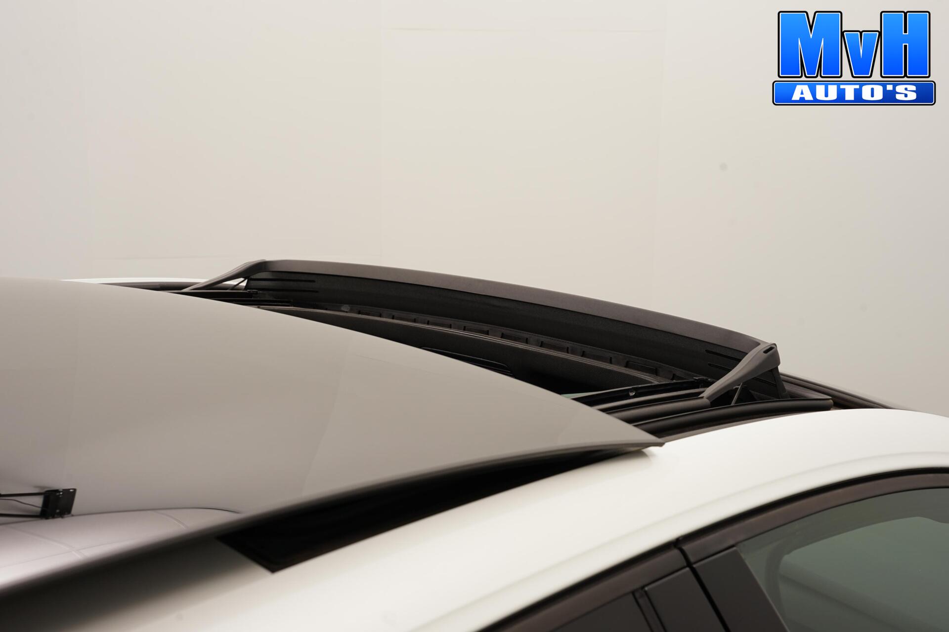Foto van Volkswagen Golf GTE