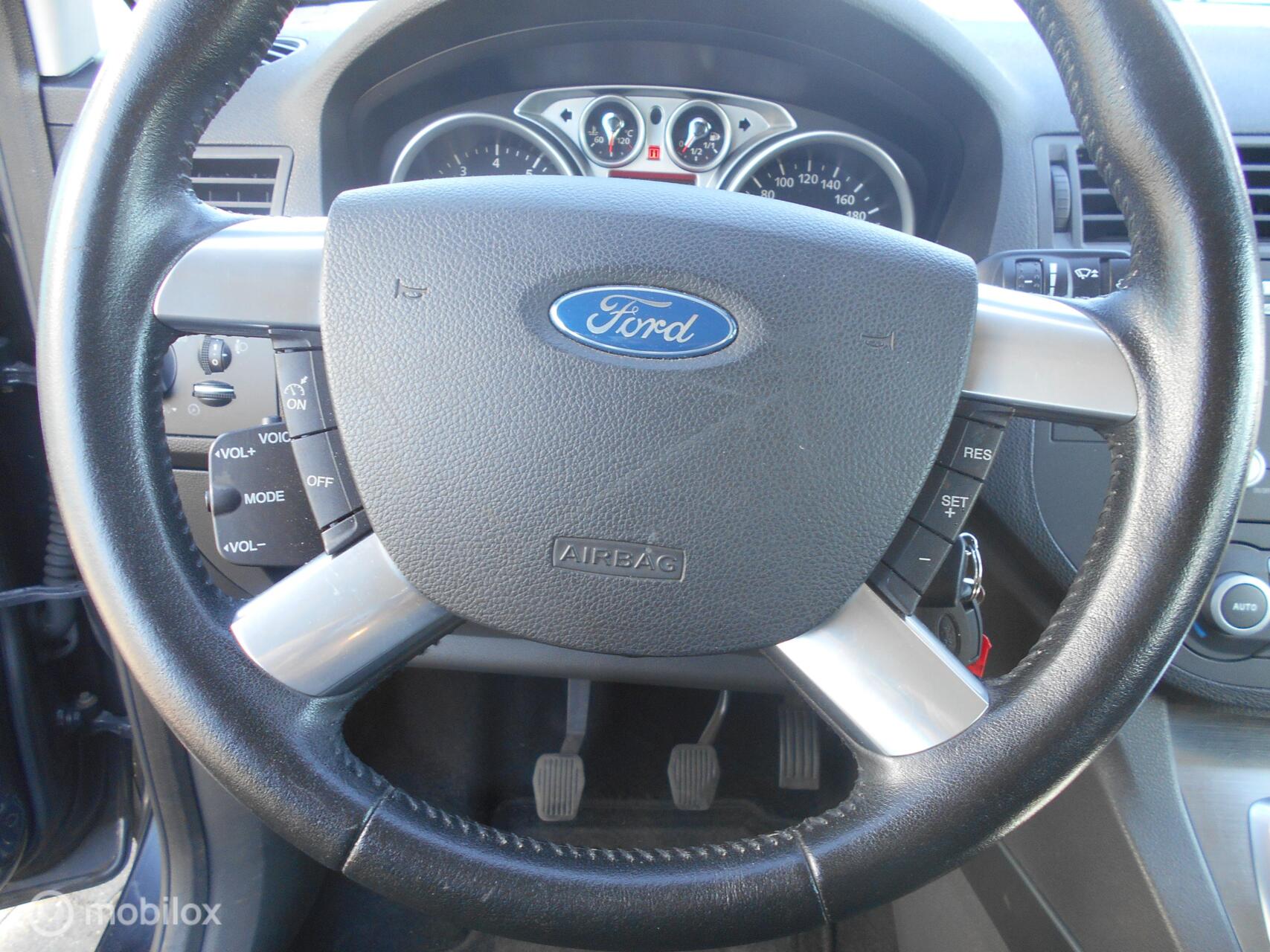 Foto van Ford C-max