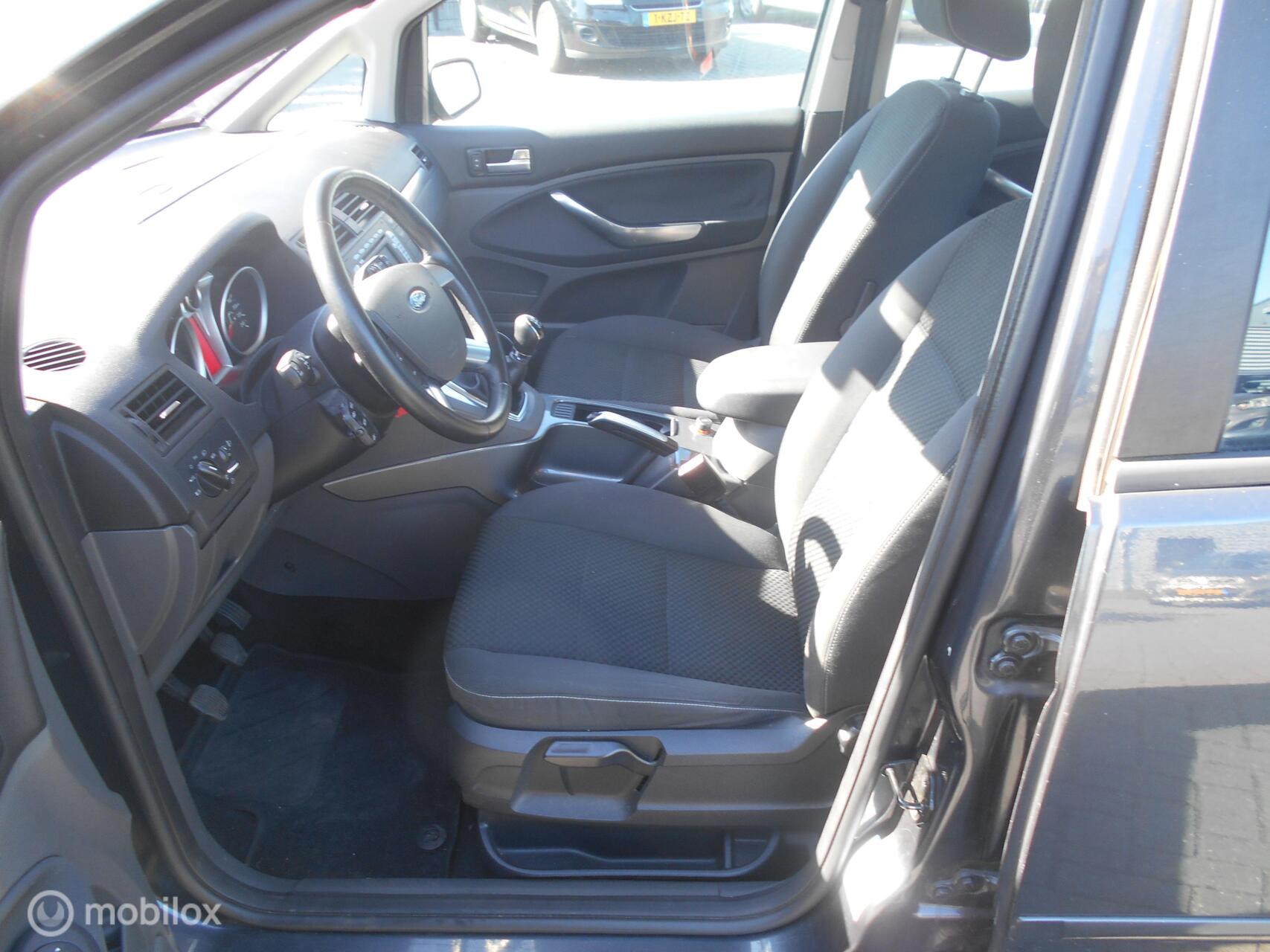 Foto van Ford C-max