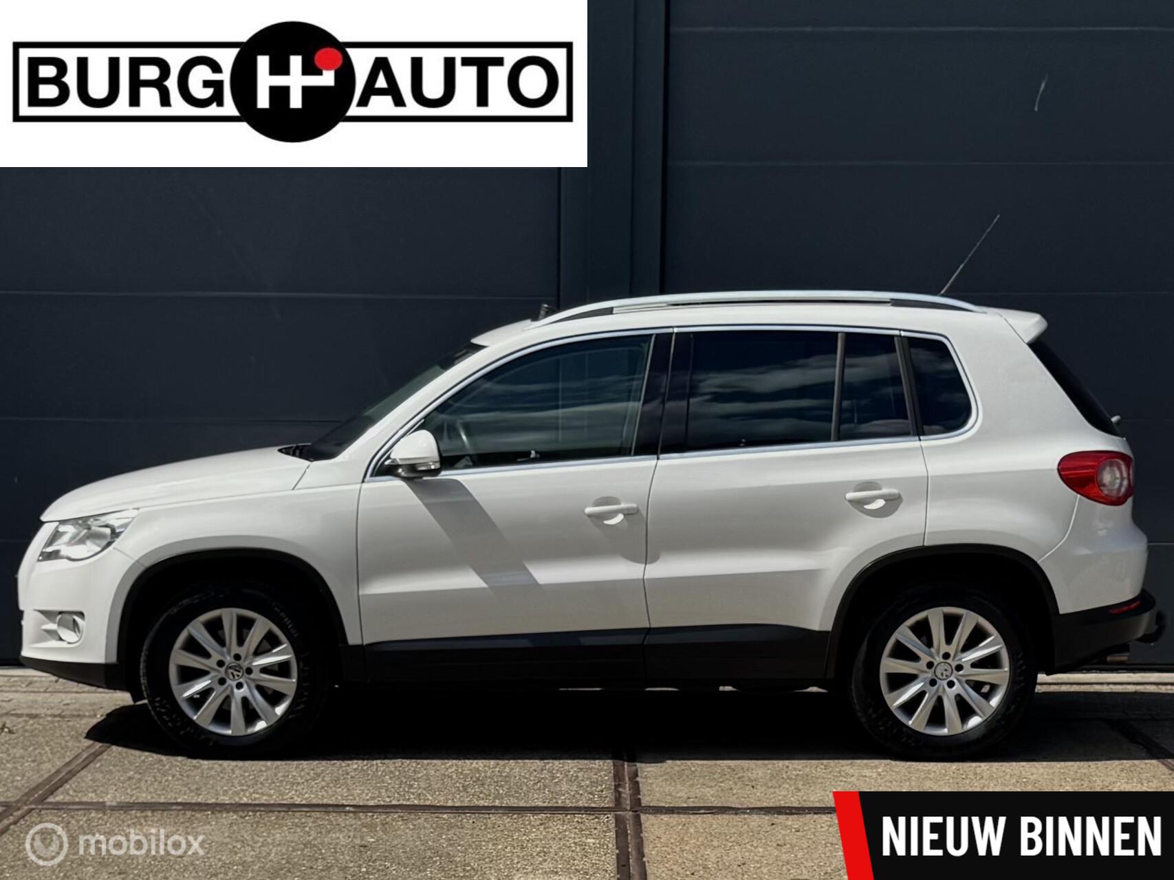 Volkswagen Tiguan 1.4 TSI Sport&Style 4Motion - 2E EIGENAAR - TREKHAAK - EL. SCHUIF/PANORAMADAK - NAVI - CRUISE CONTROLE - ECC - LM VELGEN - NAP - NL AUTO - NIEUWE APK BIJ AFLEVERING - 2008 - voorkant