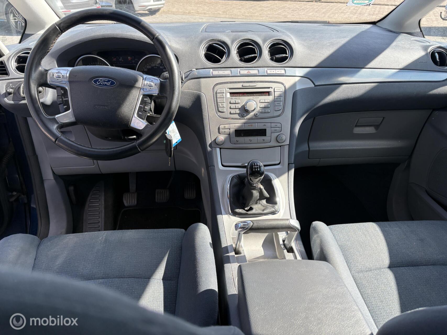 Foto van Ford S-max