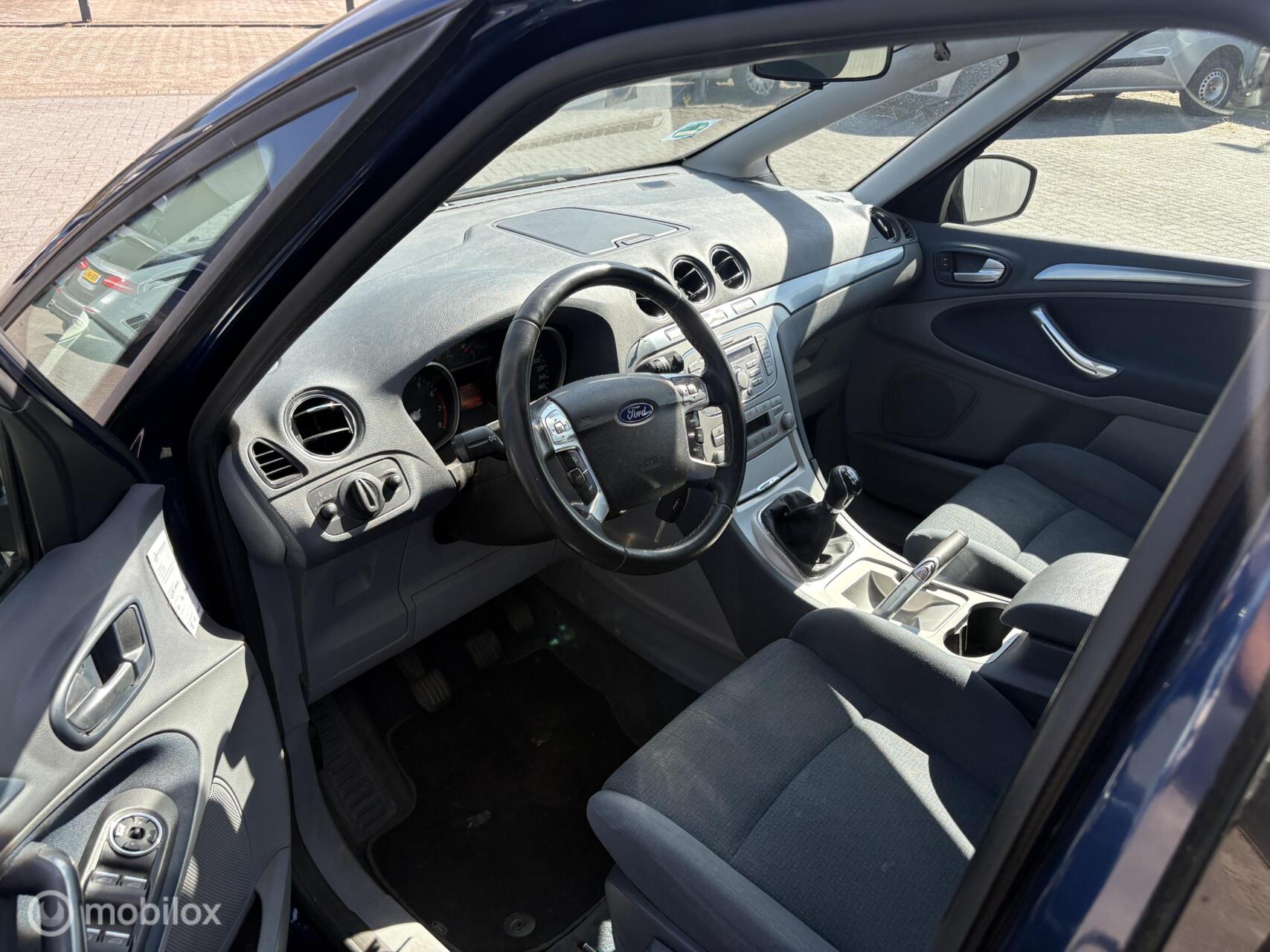 Foto van Ford S-max