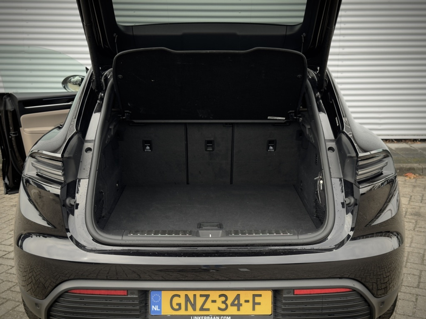 Foto van Porsche Macan 4