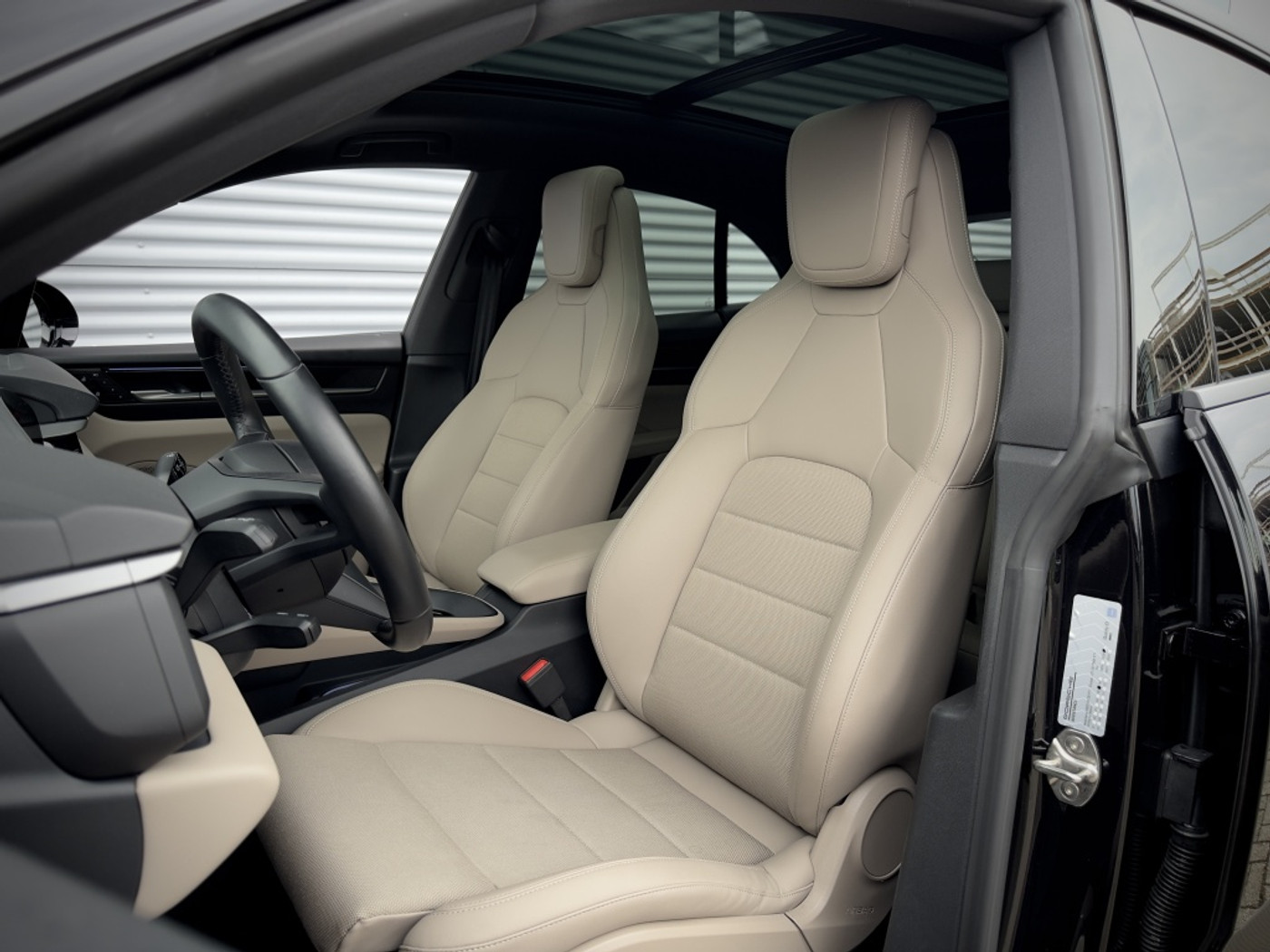 Foto van Porsche Macan 4