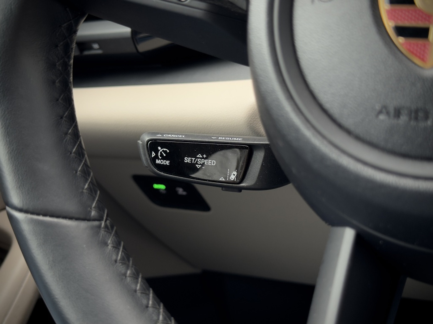 Foto van Porsche Macan 4